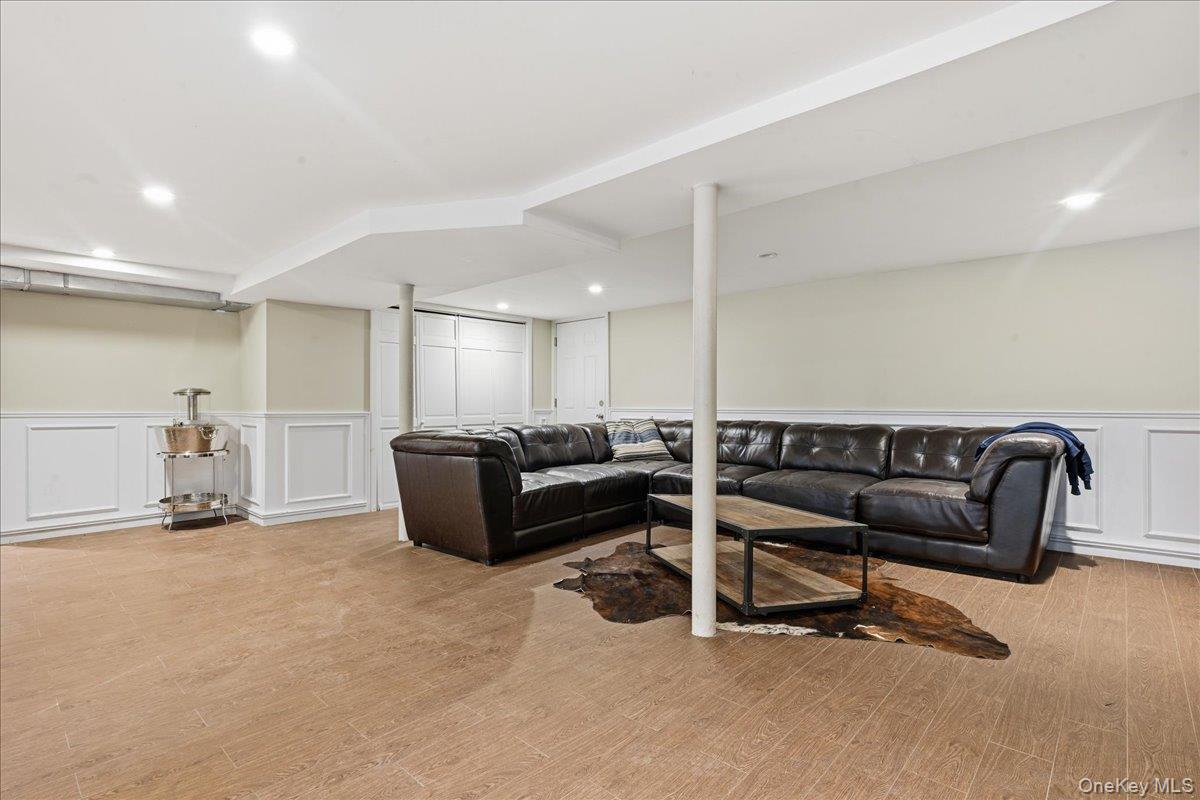 10 Massachusetts Boulevard Property Photo 29