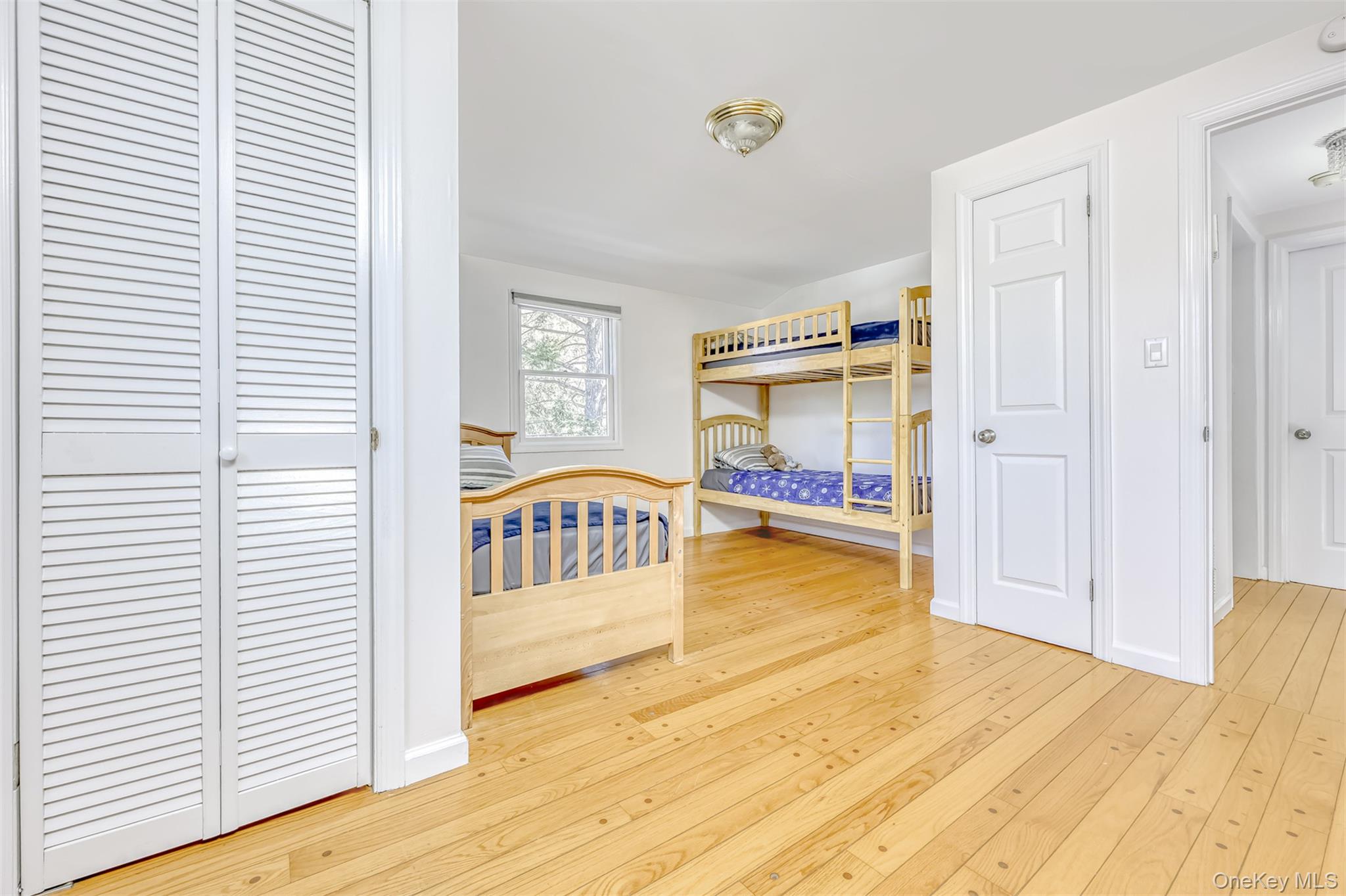 1 Hillside Avenue Property Photo 15