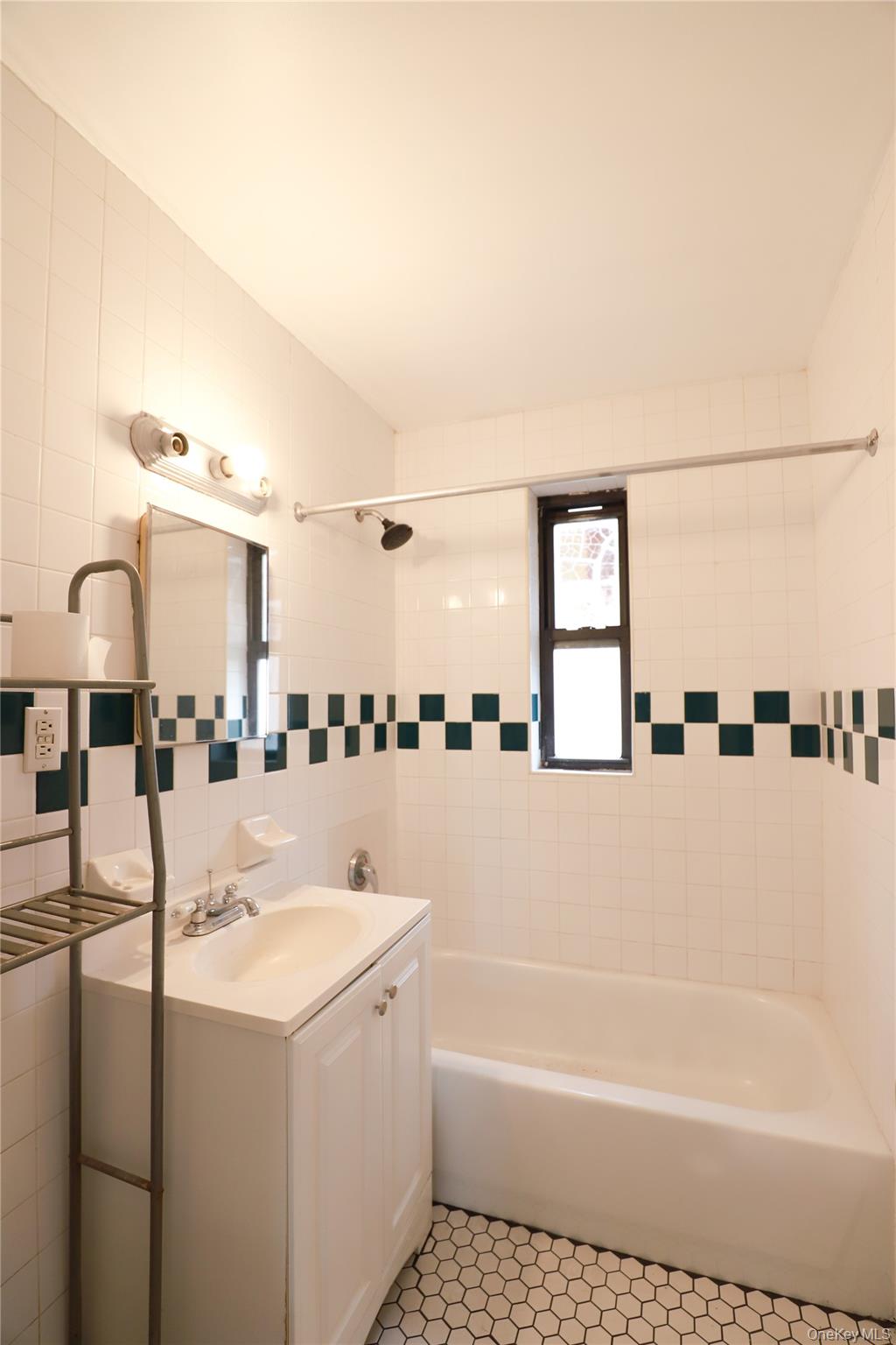 37-56 87th Street 1b Property Photo 10