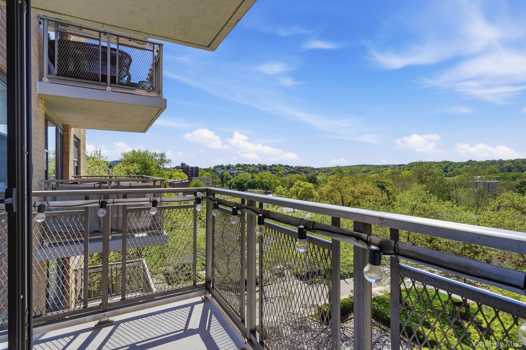 155 Ferris Avenue #7k Property Photo 19