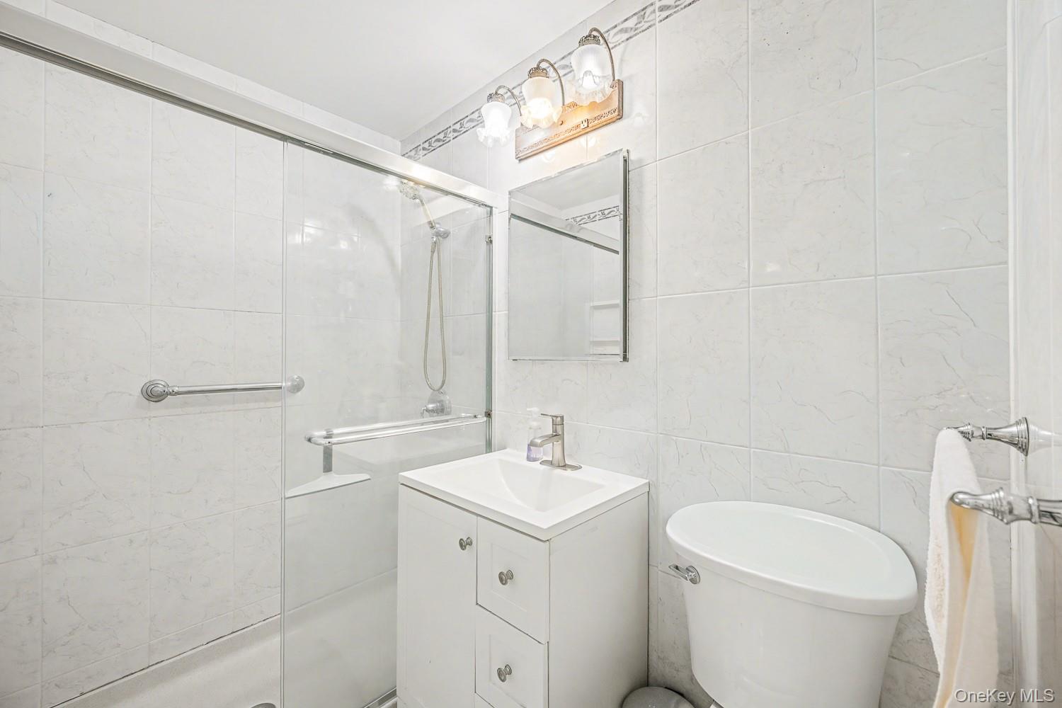 166-25 Powells Cove Blvd 15g Property Photo 10