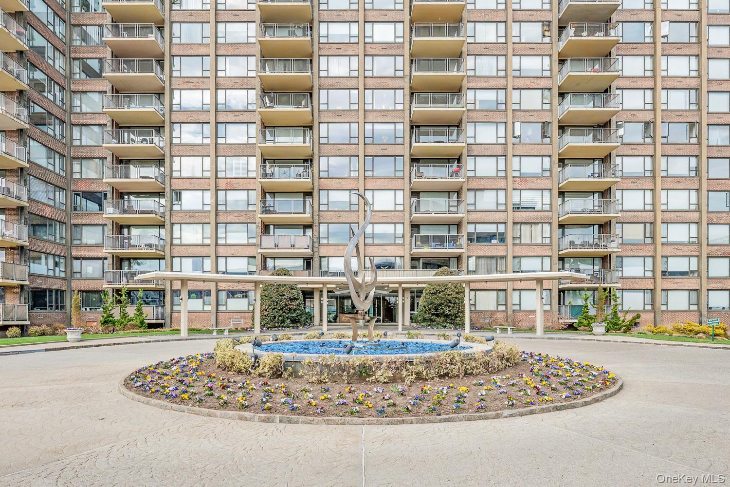 166-25 Powells Cove Blvd 15g Property Photo 11