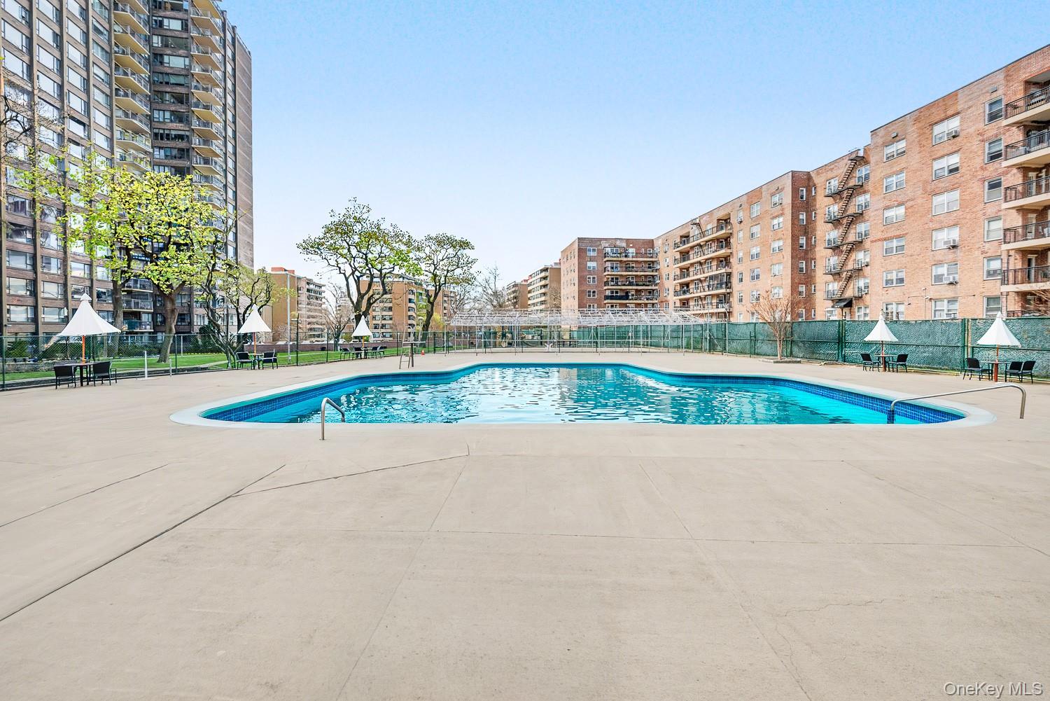 166-25 Powells Cove Blvd 15g Property Photo 23
