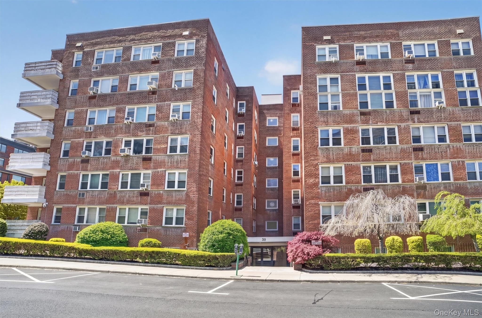 30 E Hartsdale Avenue 2a Property Photo 26