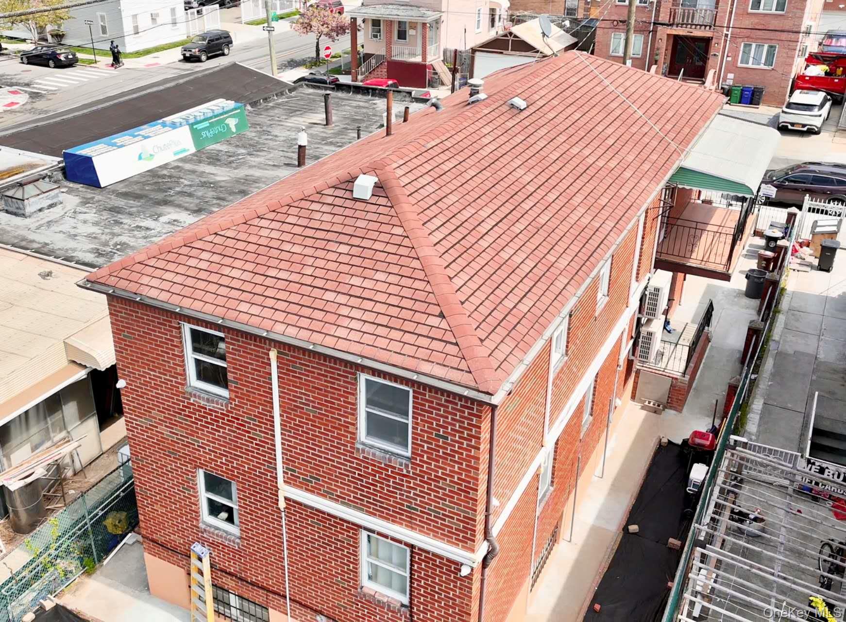 2008 125th Street Property Photo 4