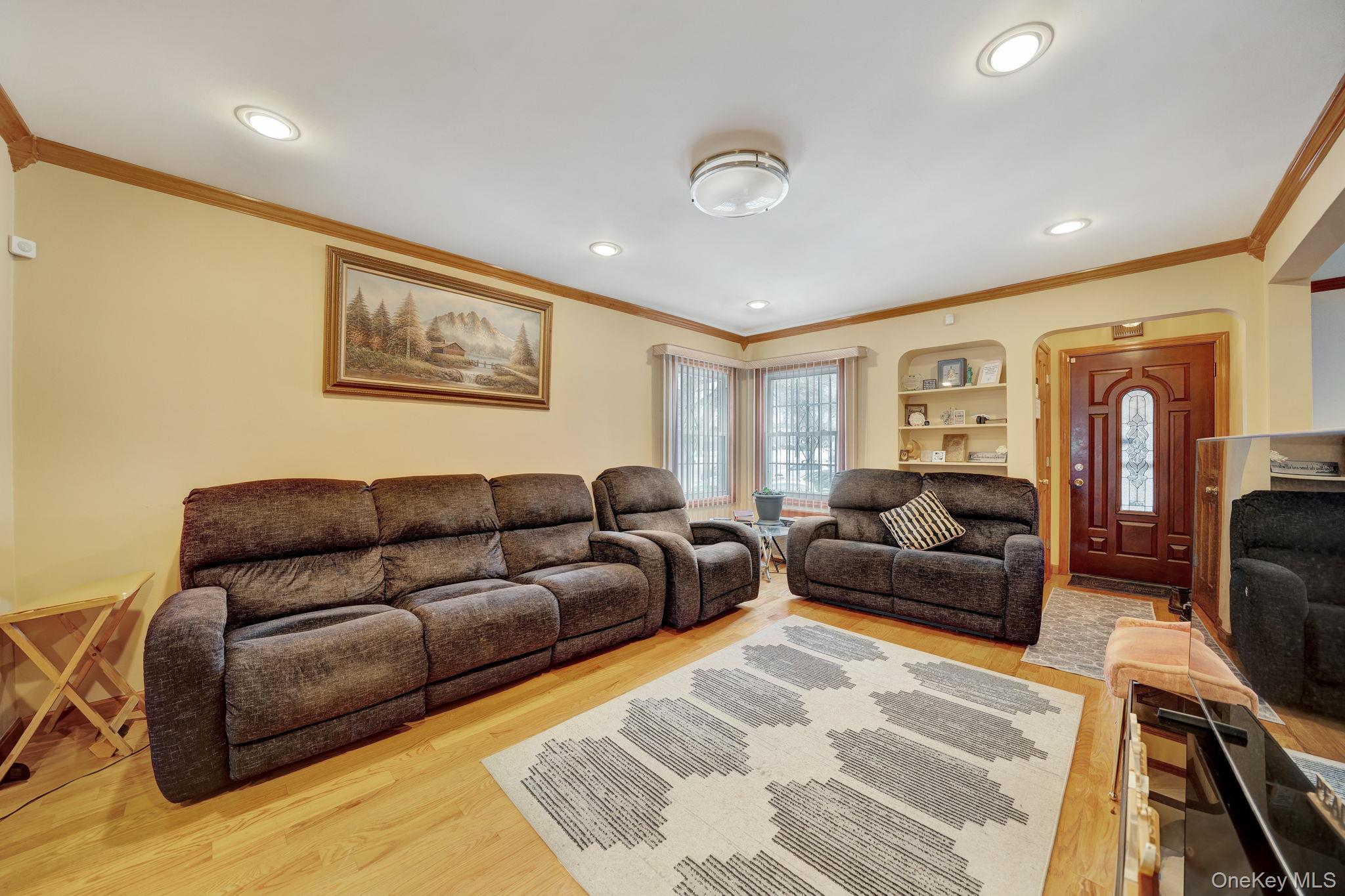 20 Virginia Avenue Property Photo 5