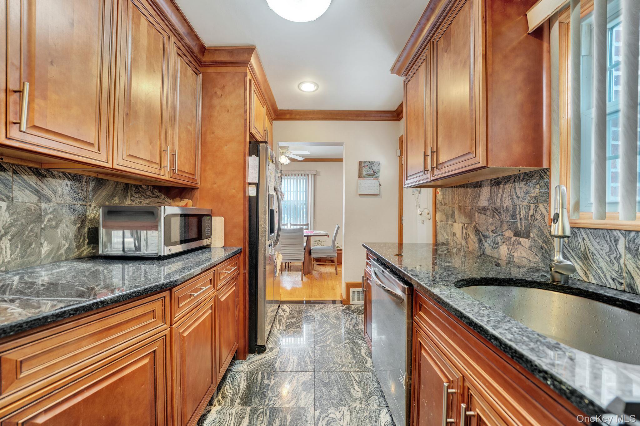 20 Virginia Avenue Property Photo 10