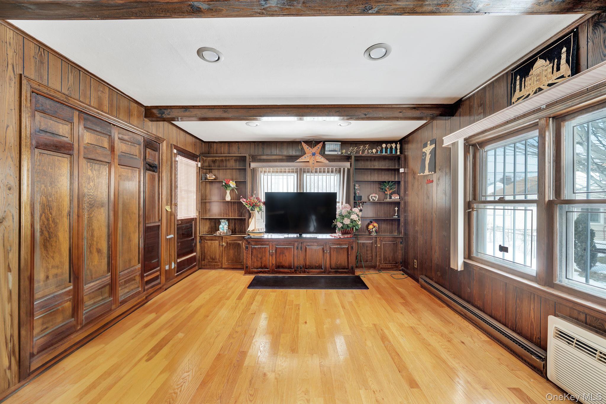 20 Virginia Avenue Property Photo 17