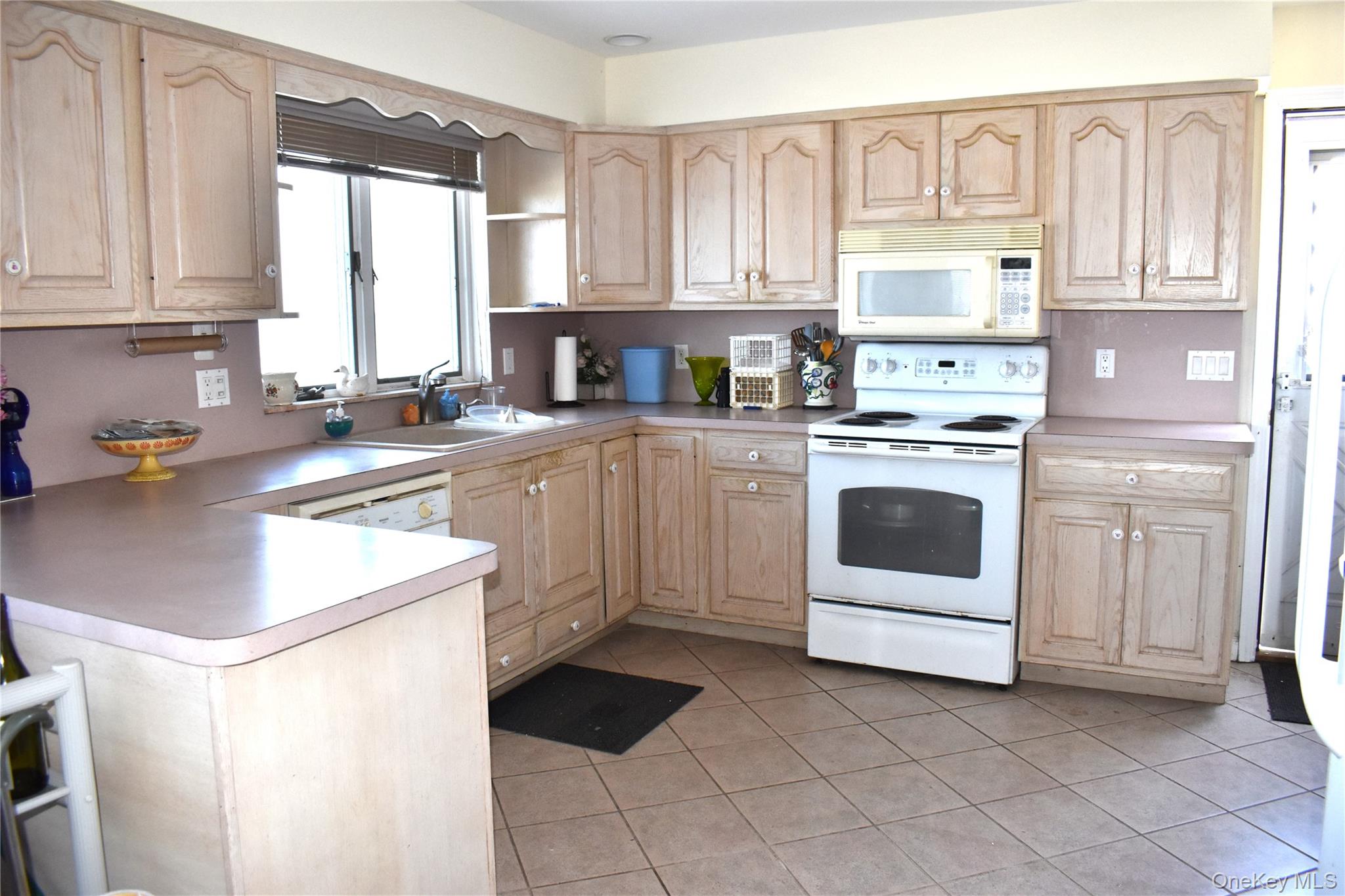 52755 Soundview Avenue Property Photo 6
