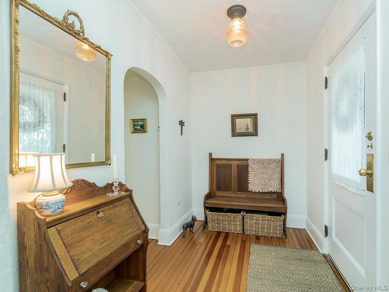227 Littleworth Lane Property Photo 6