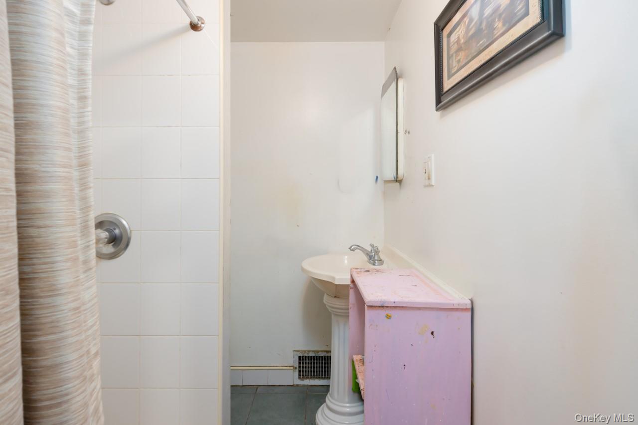 41 Ellis Place Property Photo 23