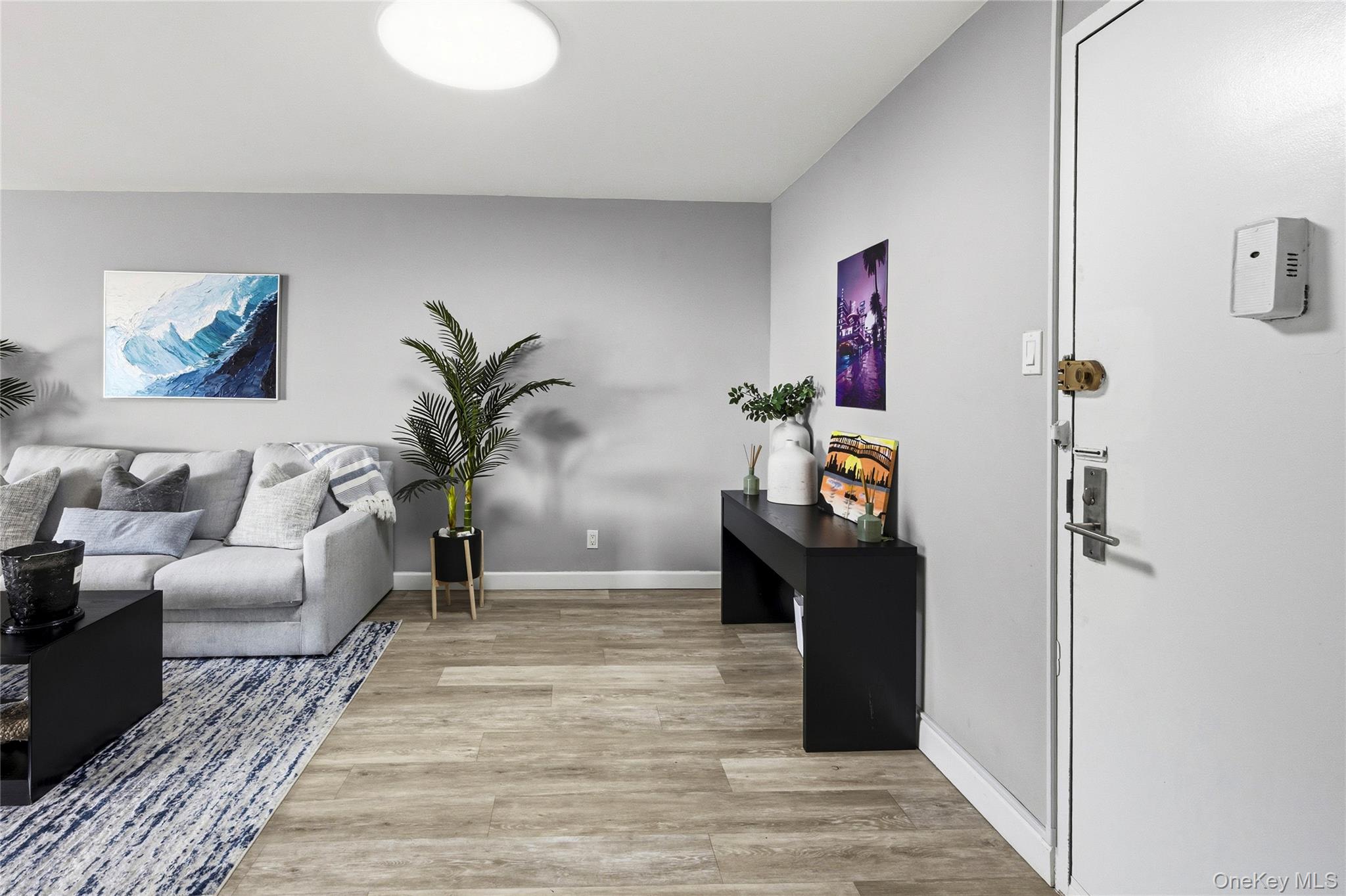 25 Neptune Boulevard 4h Property Photo 7