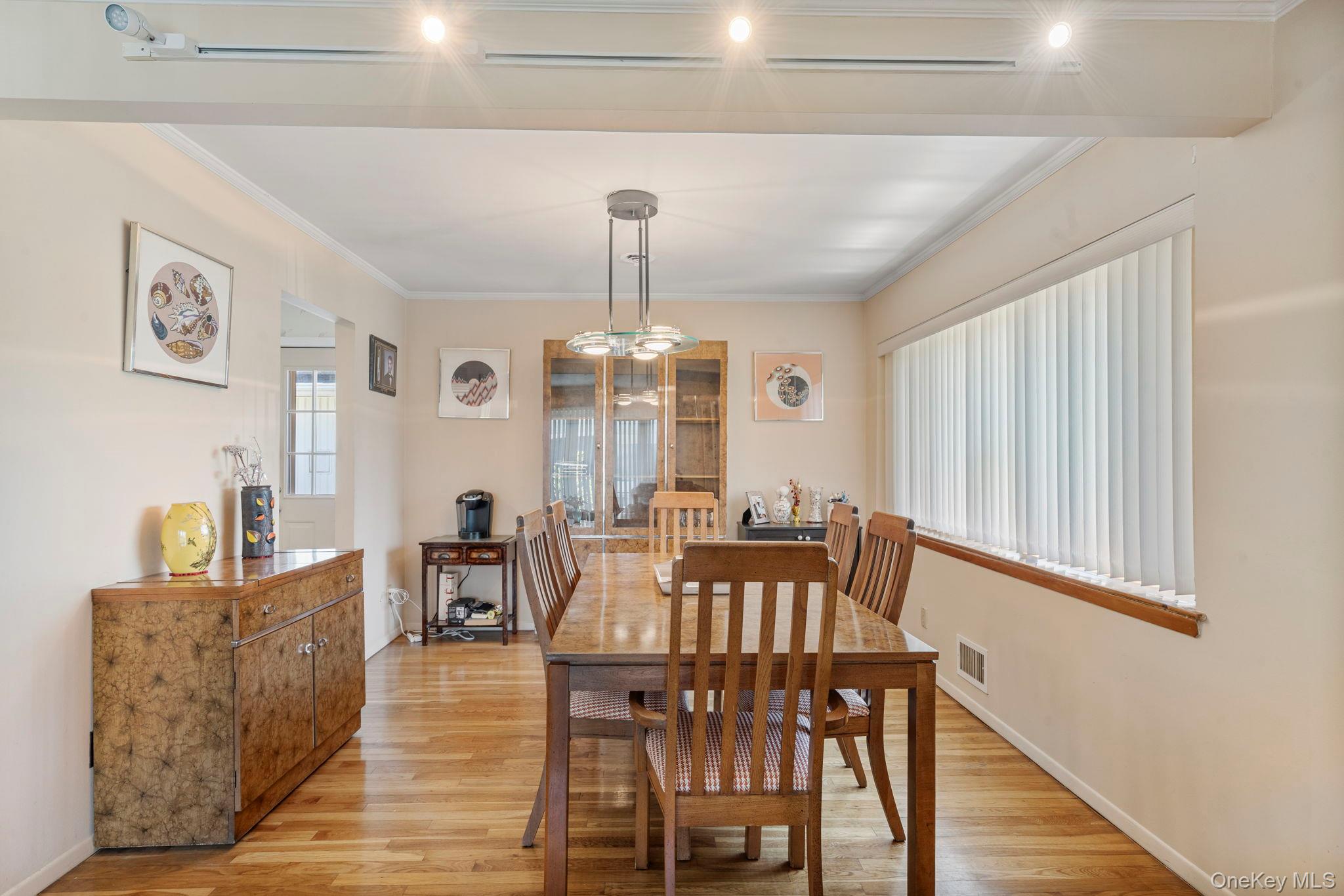 148 Harris Drive Property Photo 4