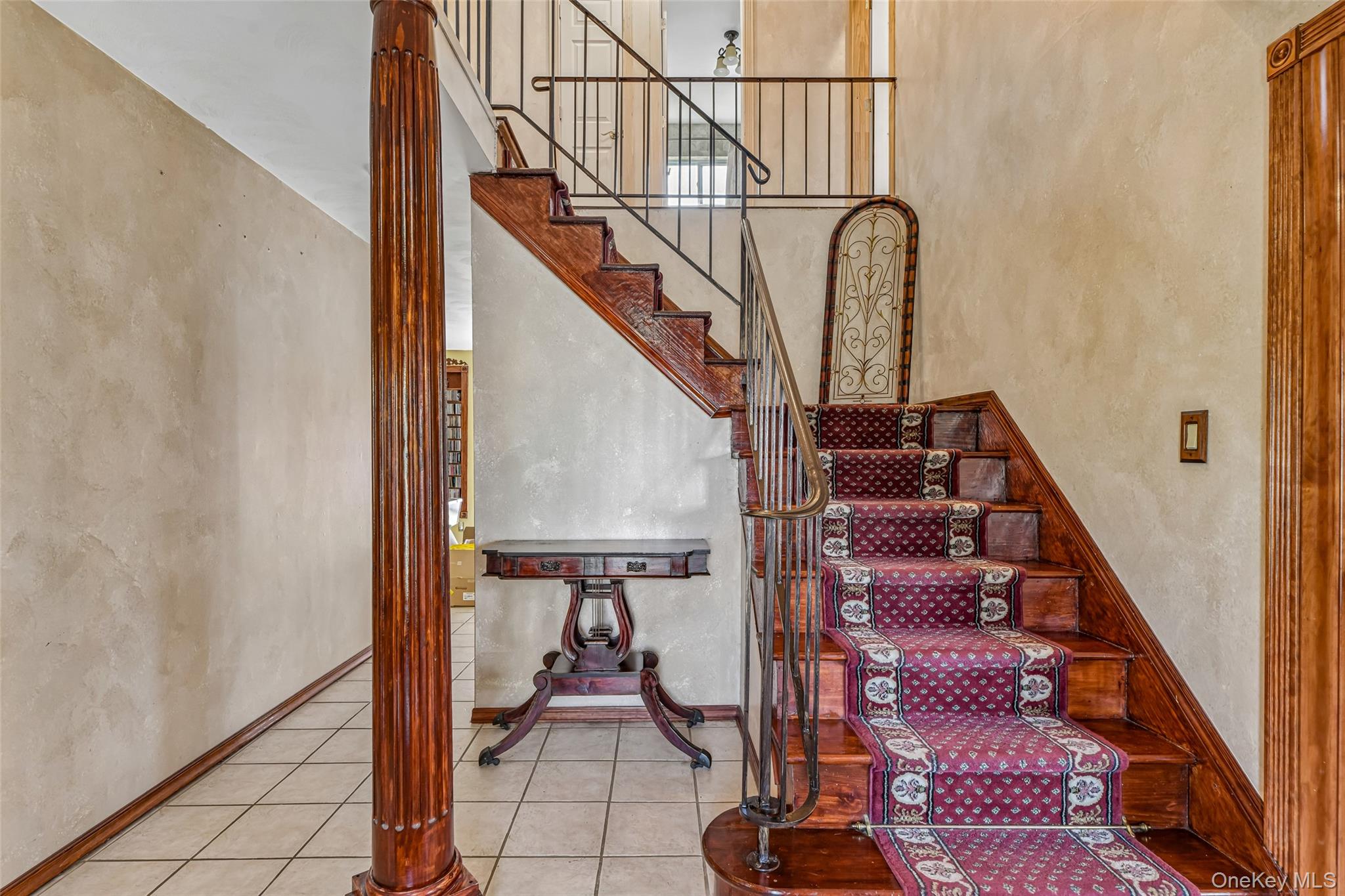 2 Deer Path Property Photo 4