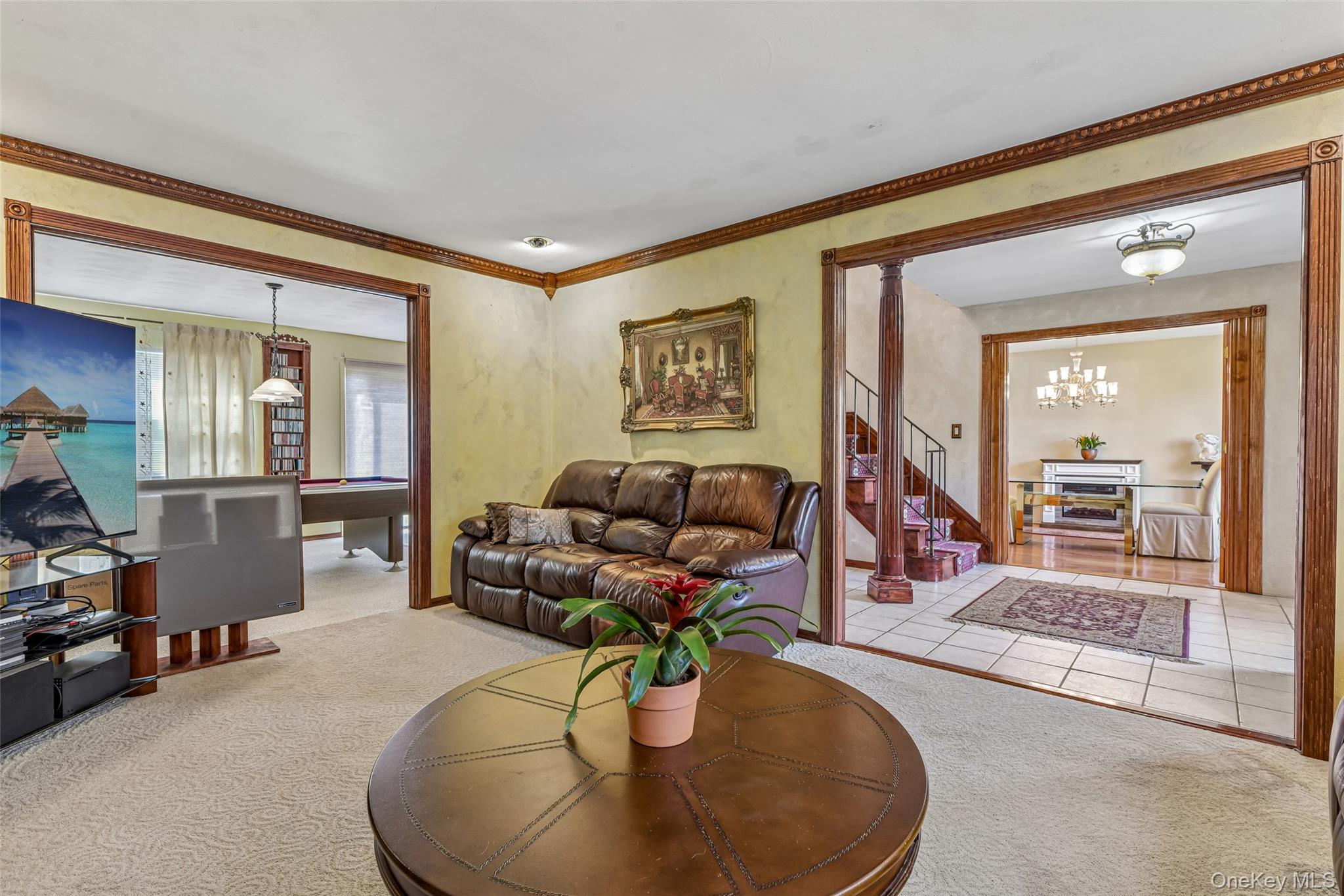 2 Deer Path Property Photo 8
