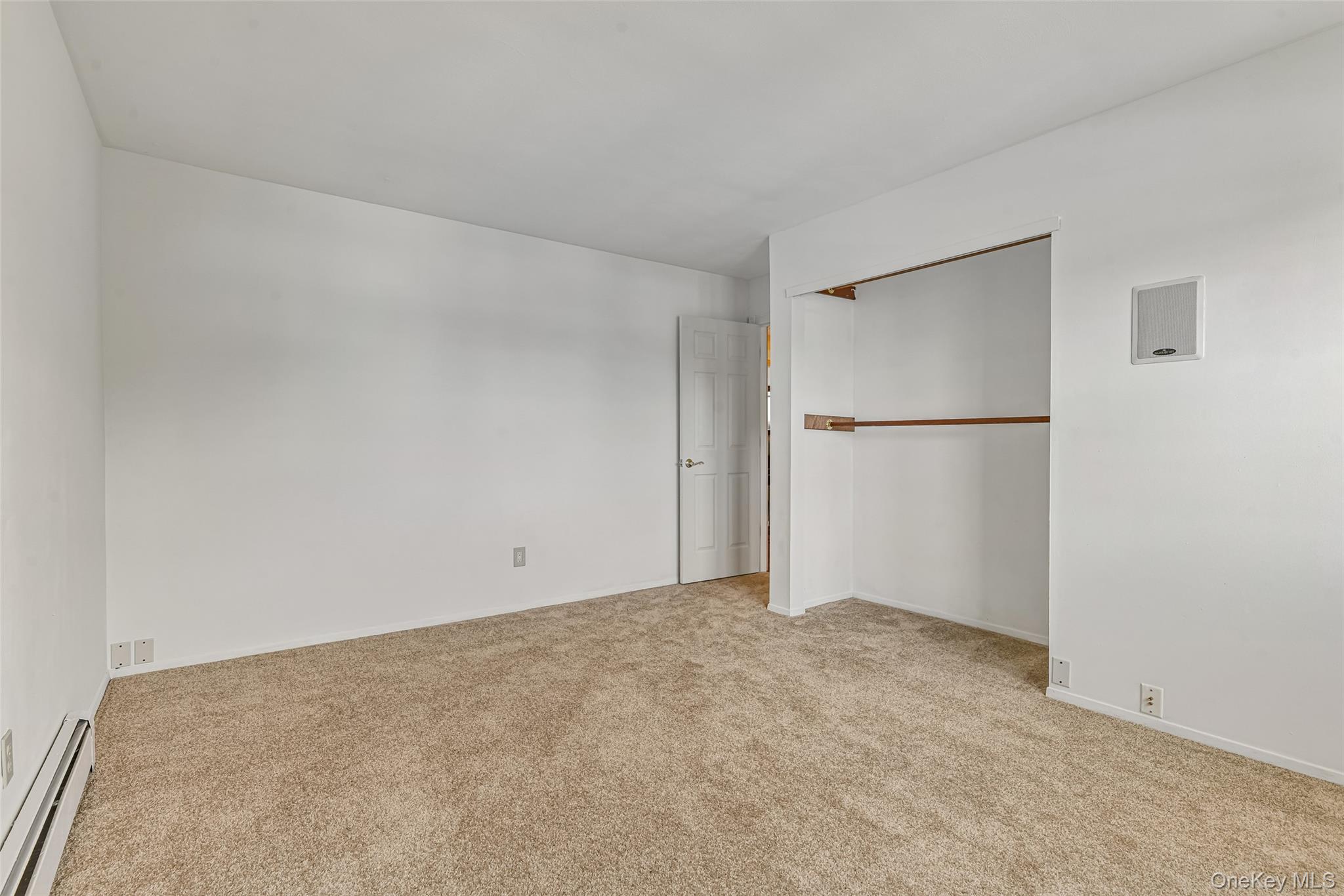2 Deer Path Property Photo 25