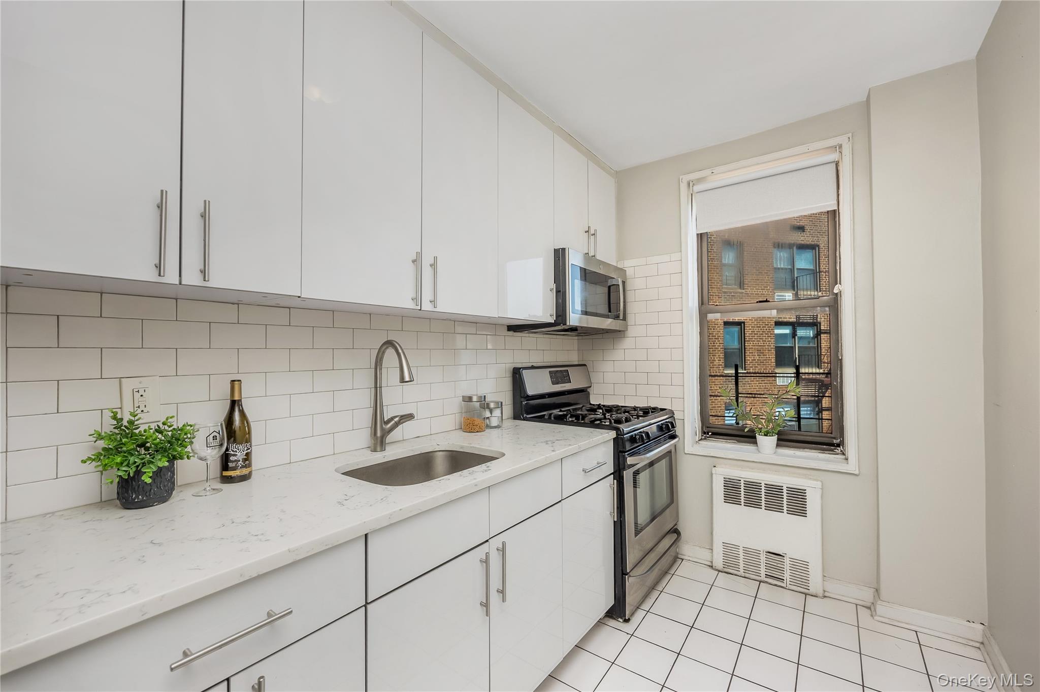100-25 Queens Blvd 6aa Property Photo 10