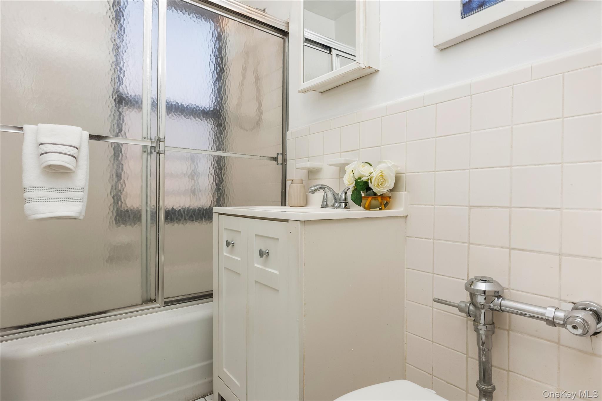 100-25 Queens Blvd 6aa Property Photo 14