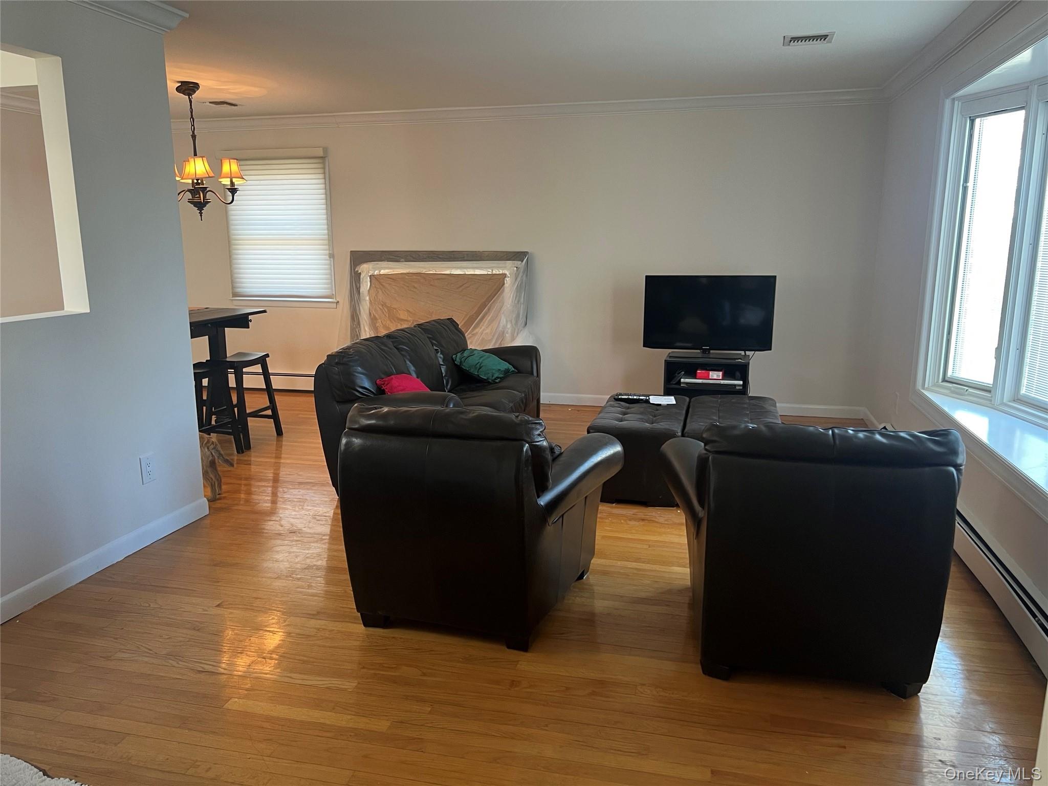 54 Alpine Court Property Photo 4
