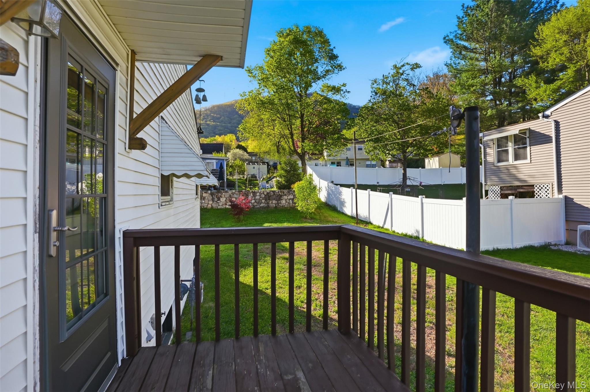 2 Crescent Drive Property Photo 26