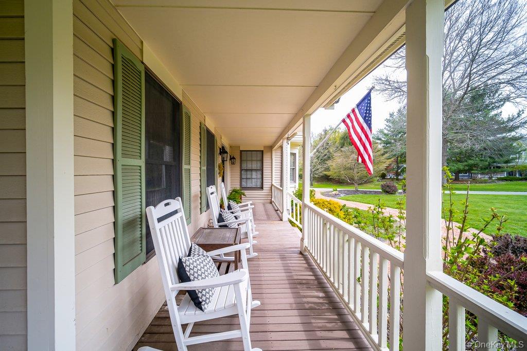 9 Mayflower Court Property Photo 6