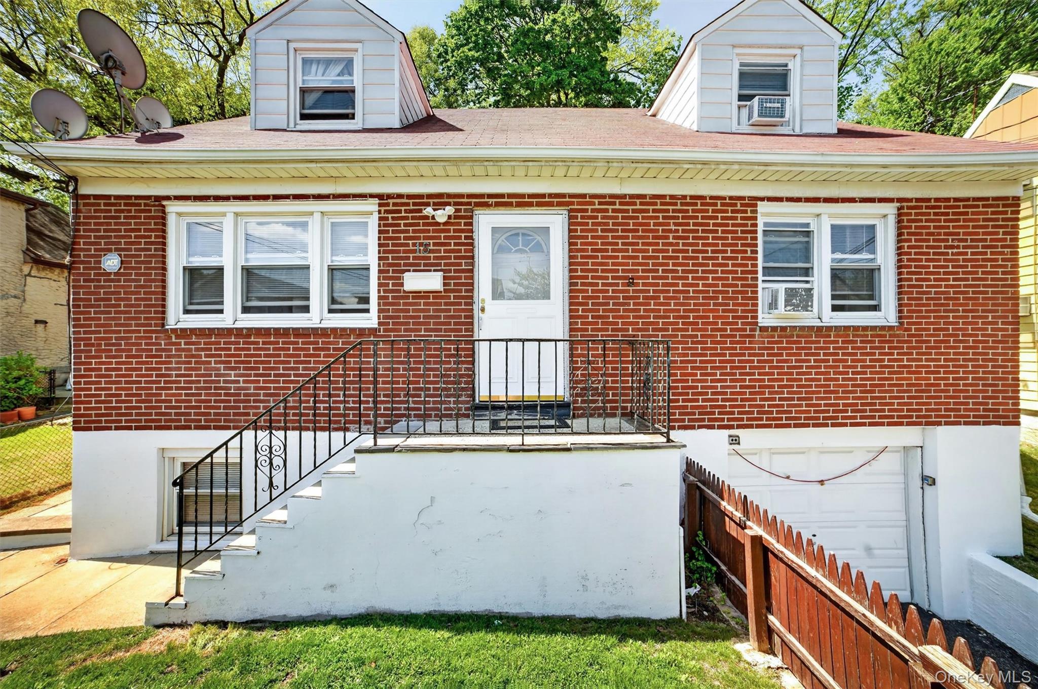 15 Halley Street Property Photo 45
