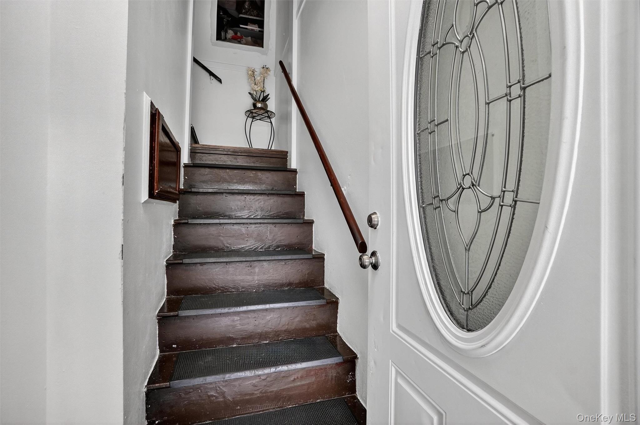 553 Fox Street Property Photo 11