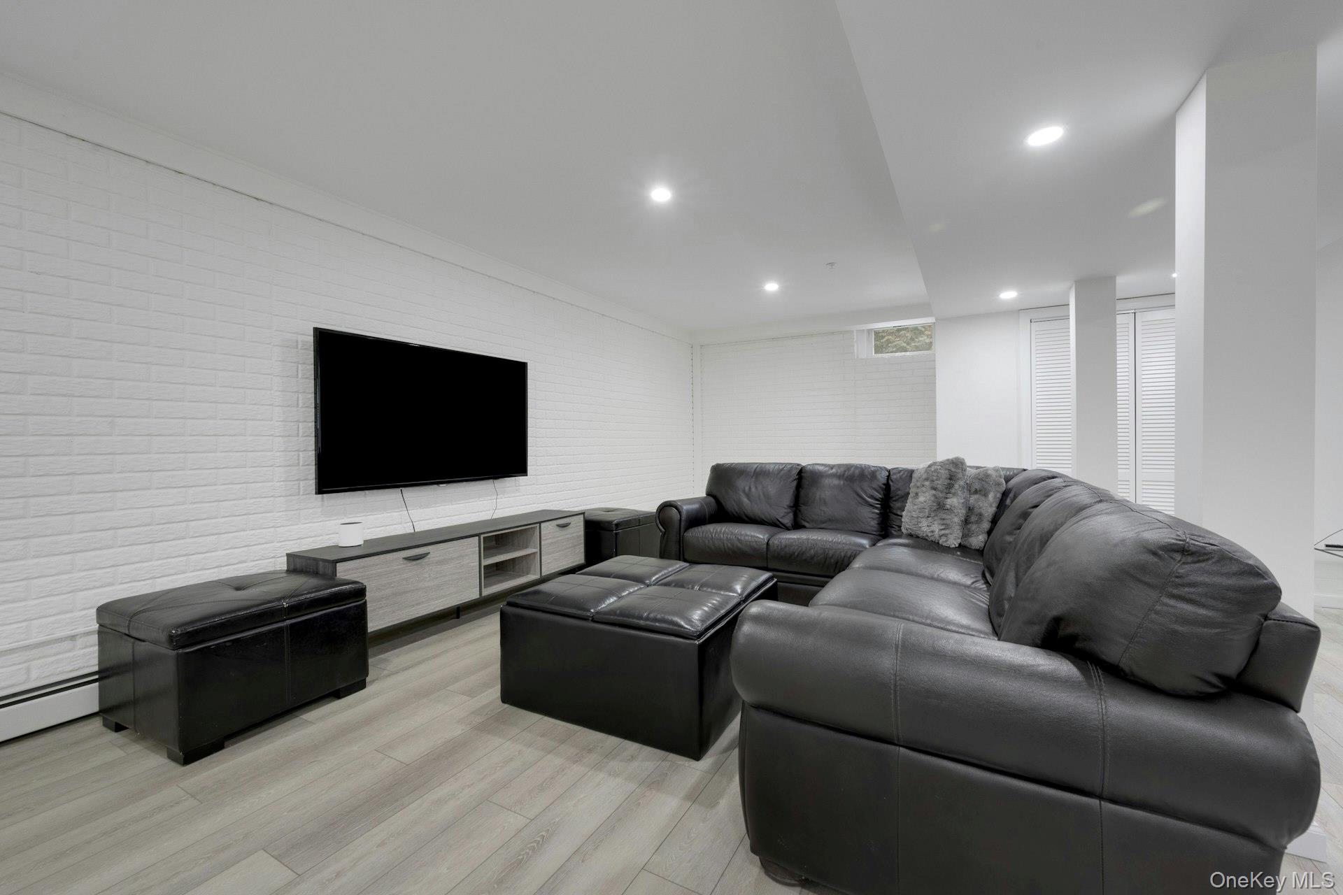 4 Melissa Drive Property Photo 26