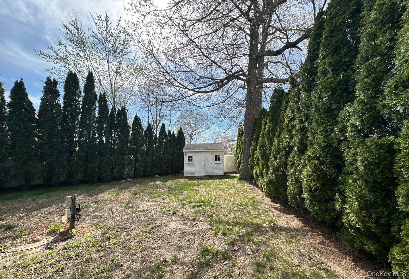 2 East Avenue Property Photo 19