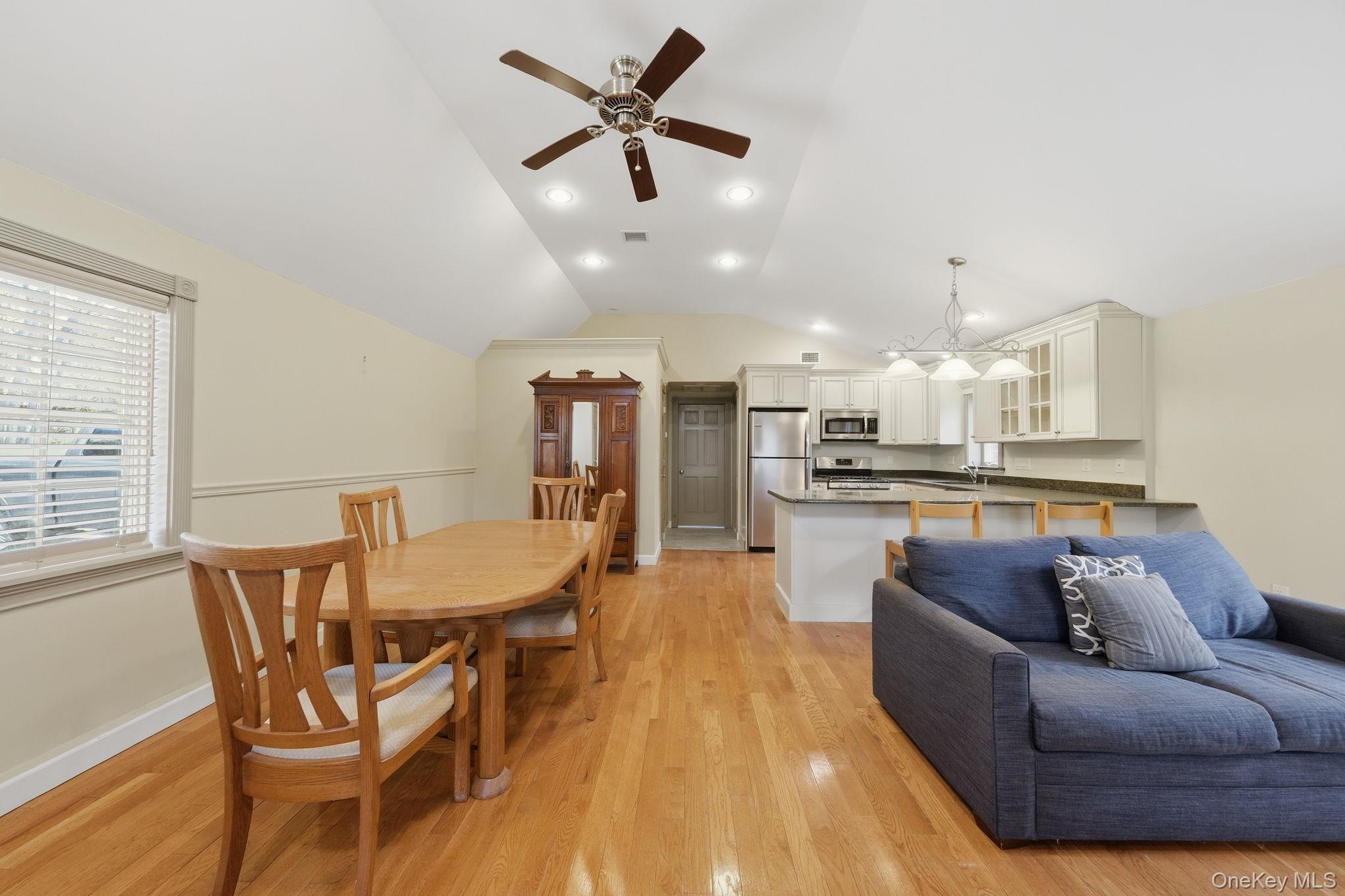60a Union Avenue Property Photo 33