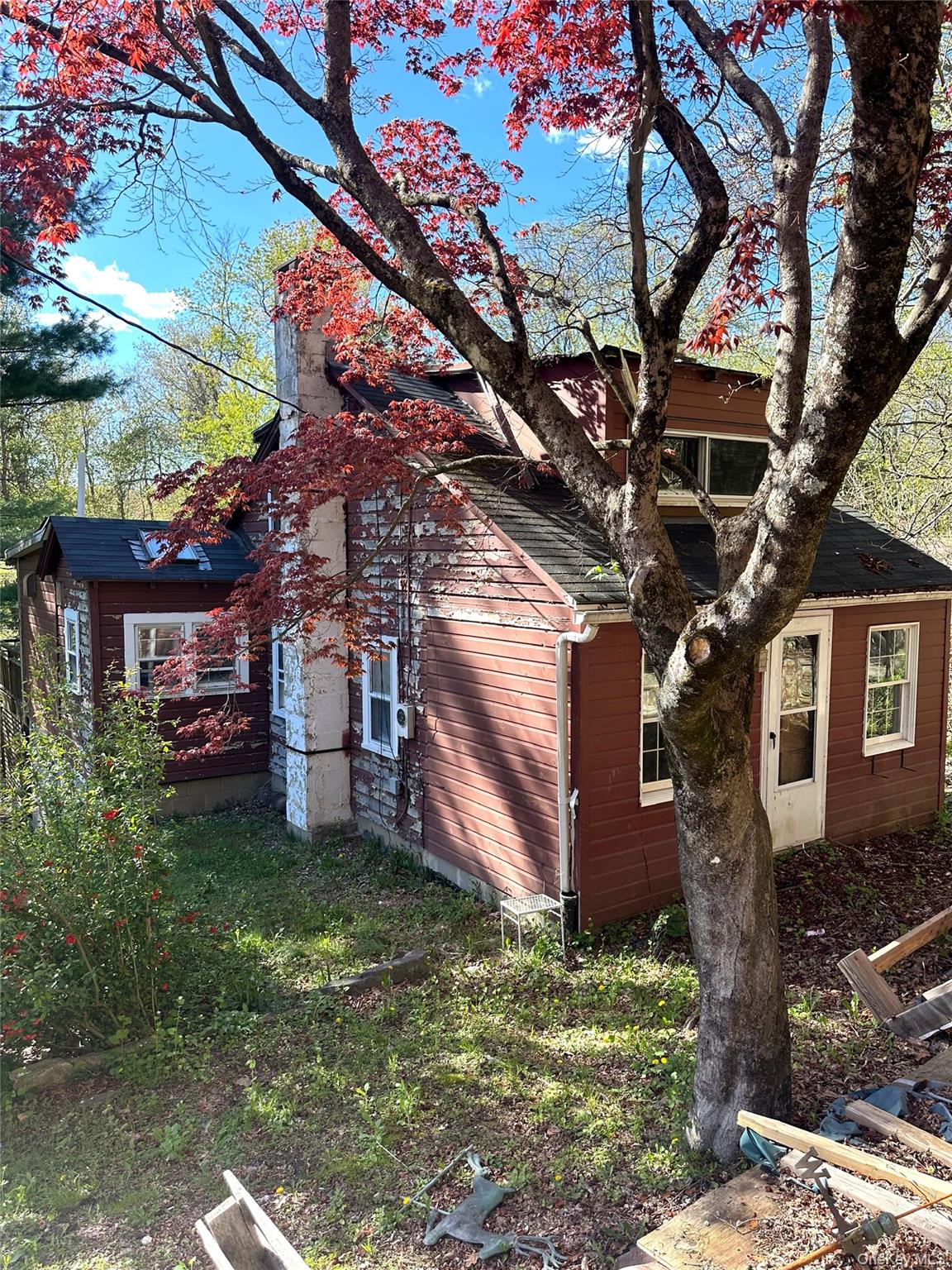 102 Lake Kitchawan Drive Property Photo 4
