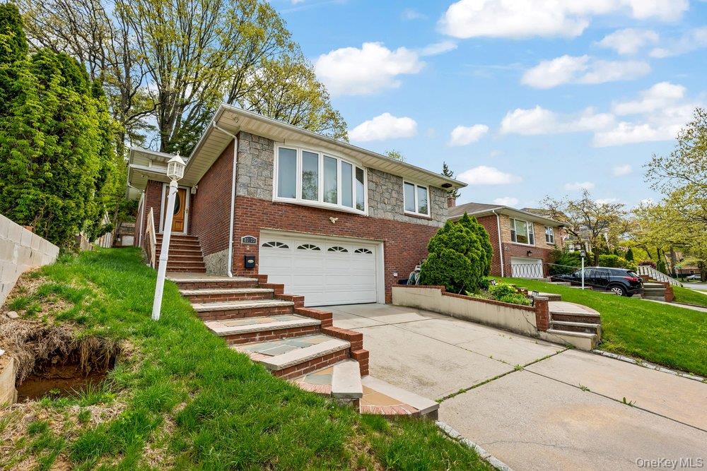 80-73 Chevy Chase Street Property Photo 2
