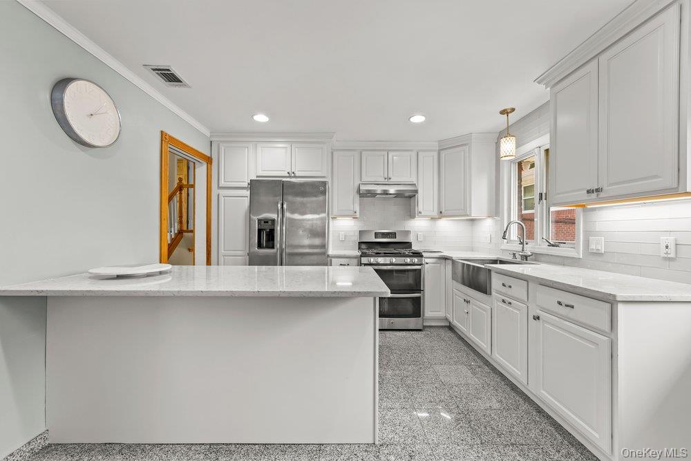 80-73 Chevy Chase Street Property Photo 10