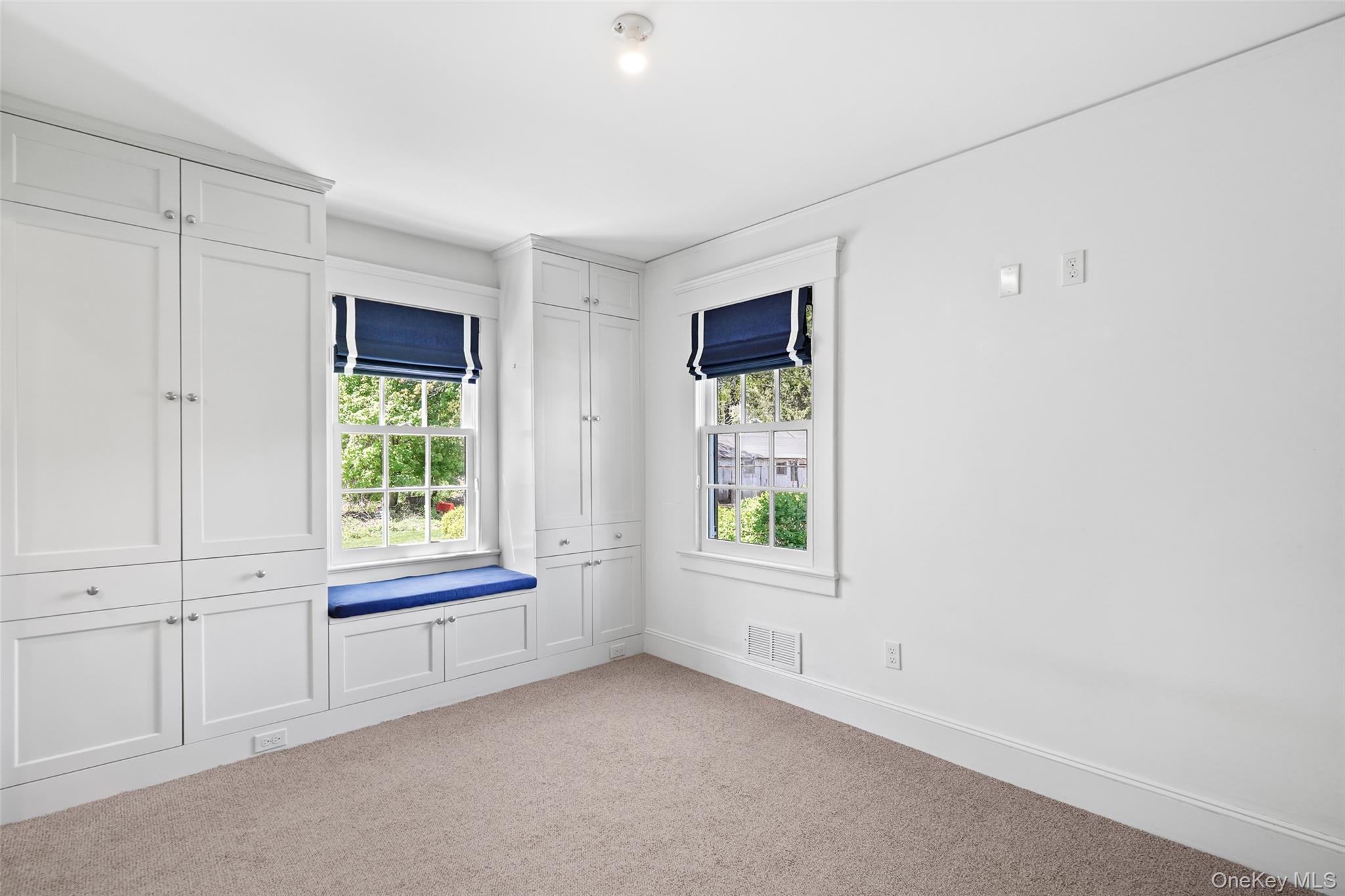 345 Mclain Street Property Photo 28