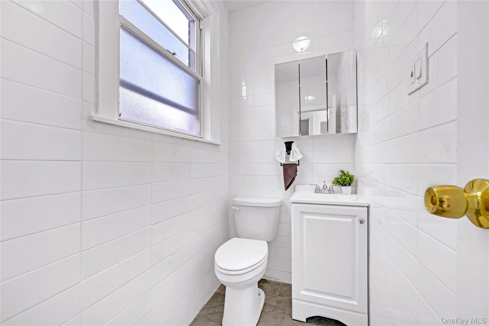 5618 Sylvan Avenue Property Photo 11