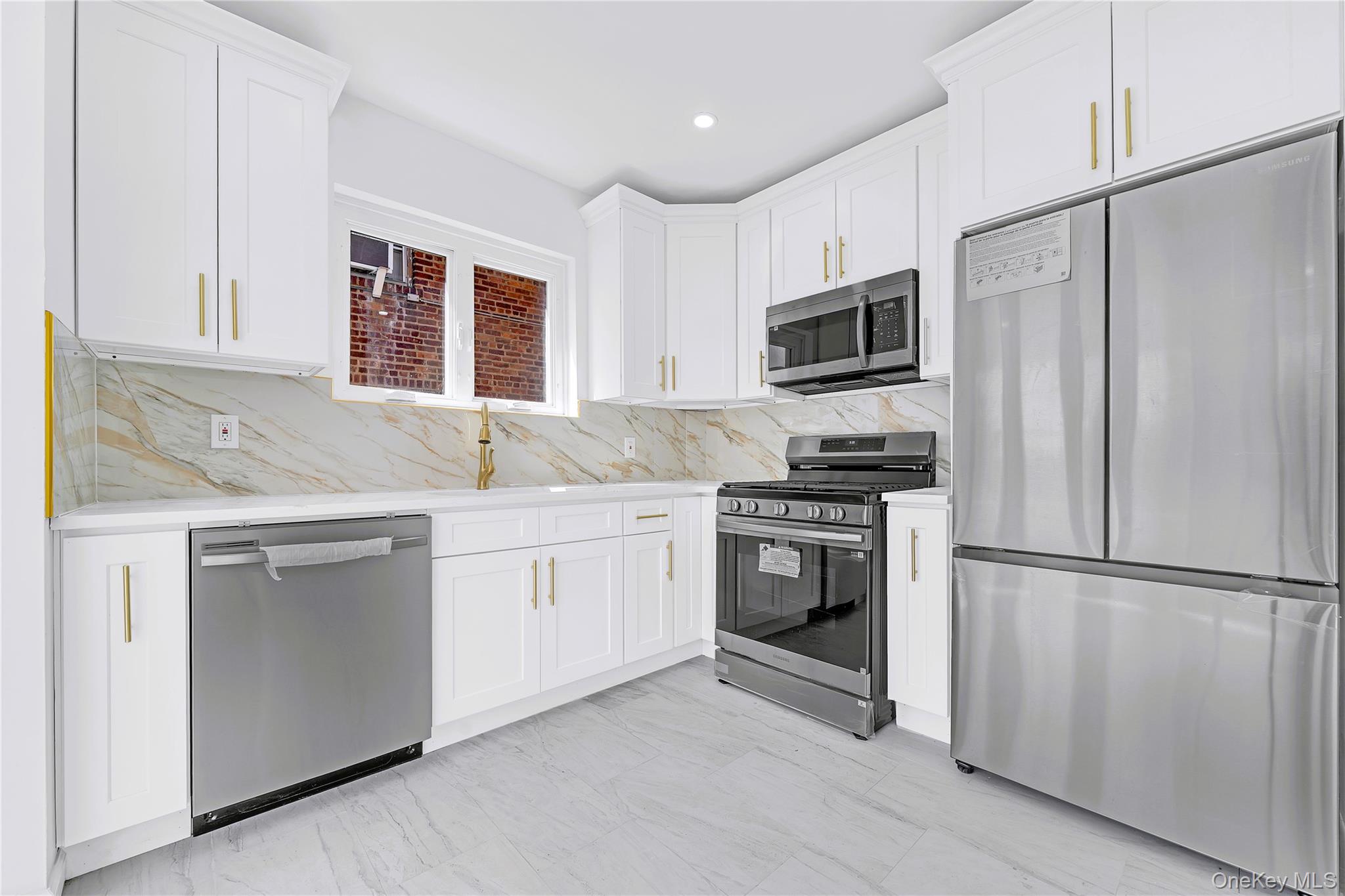 5618 Sylvan Avenue Property Photo 12