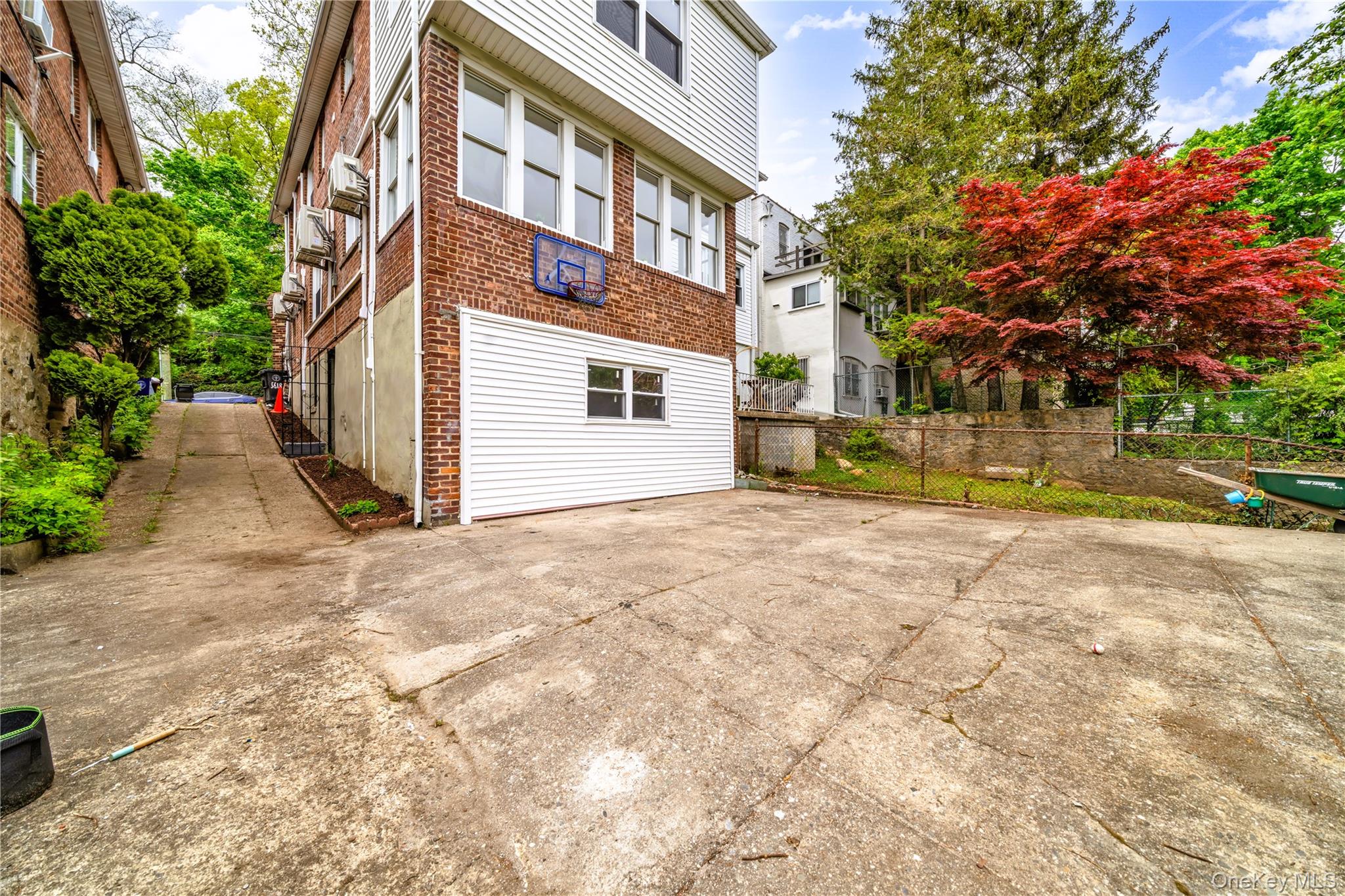 5618 Sylvan Avenue Property Photo 34