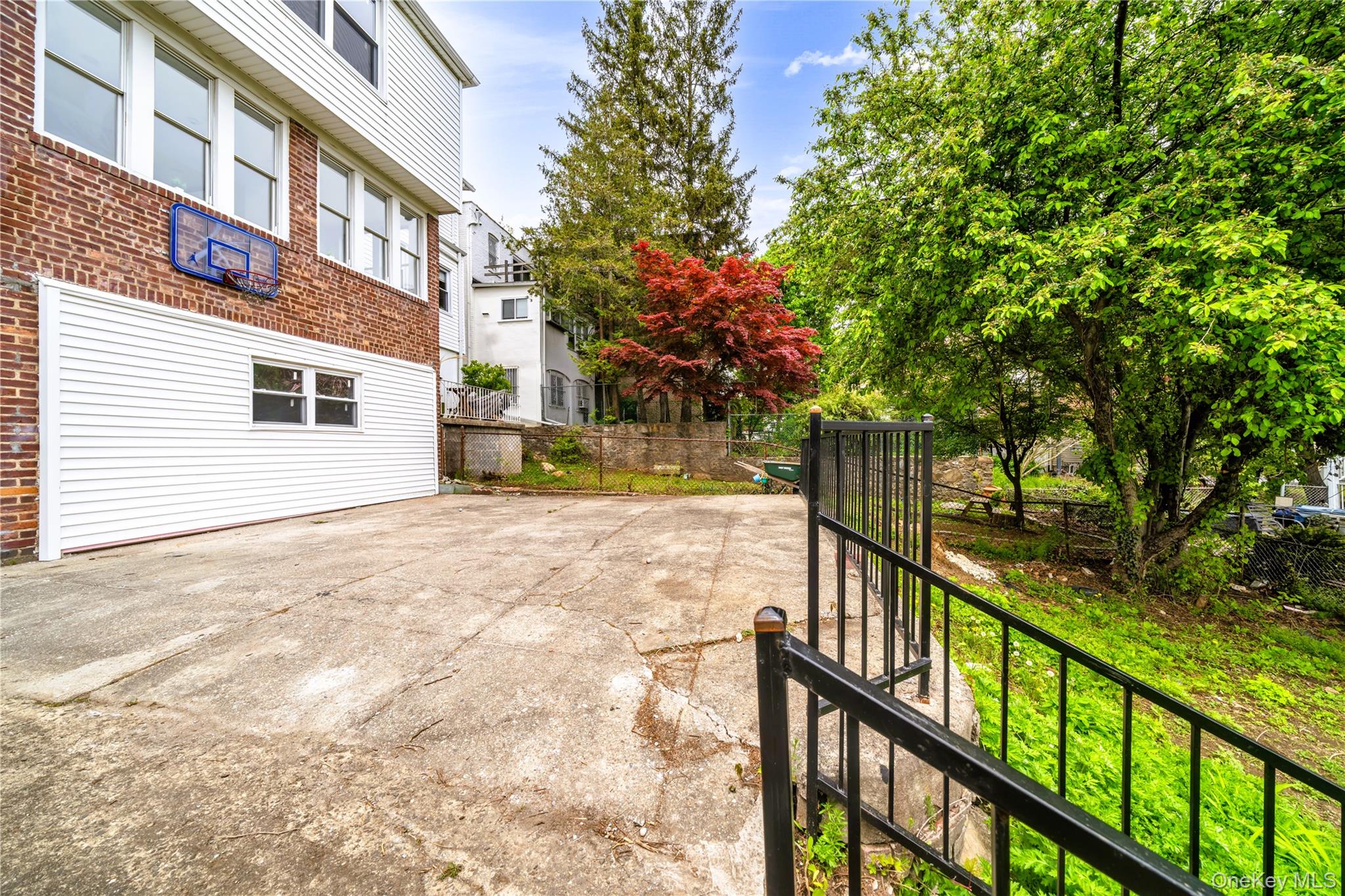 5618 Sylvan Avenue Property Photo 35