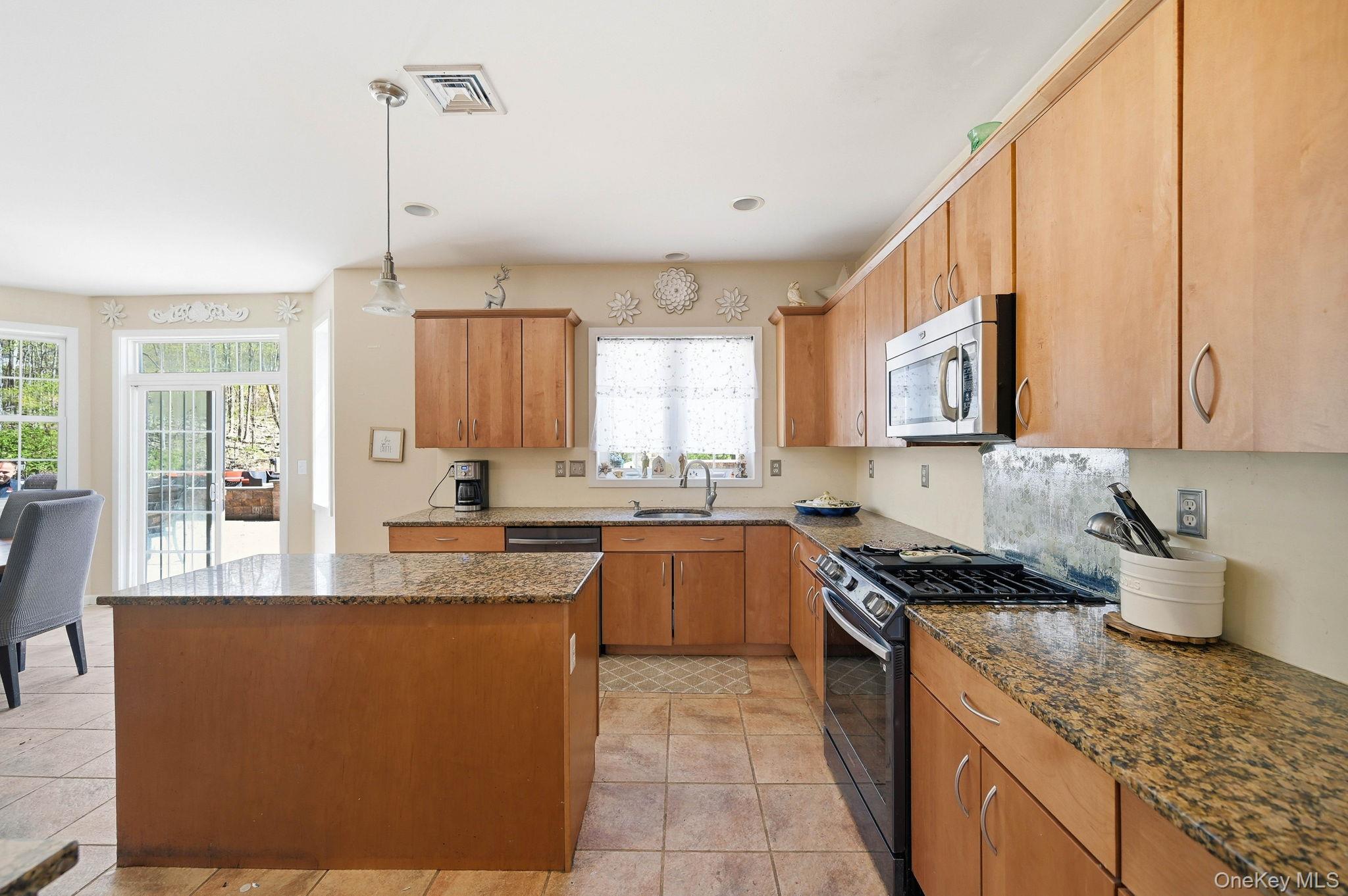 155 Alexander Road Property Photo 12
