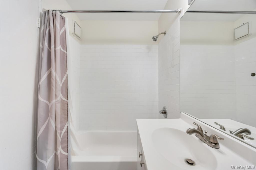 49 Mildred Place 4a Property Photo 15