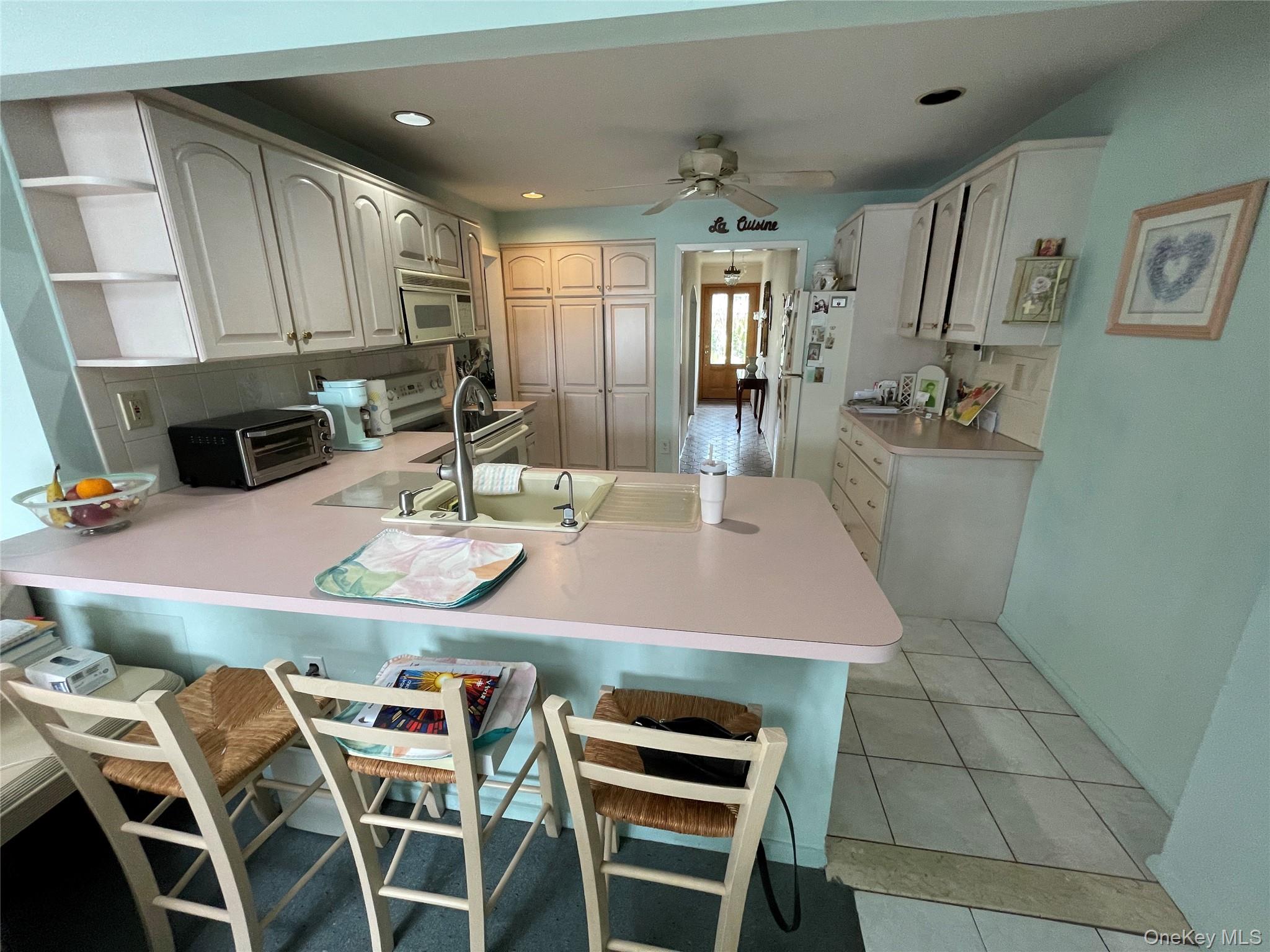 581 Grand Avenue Property Photo 11