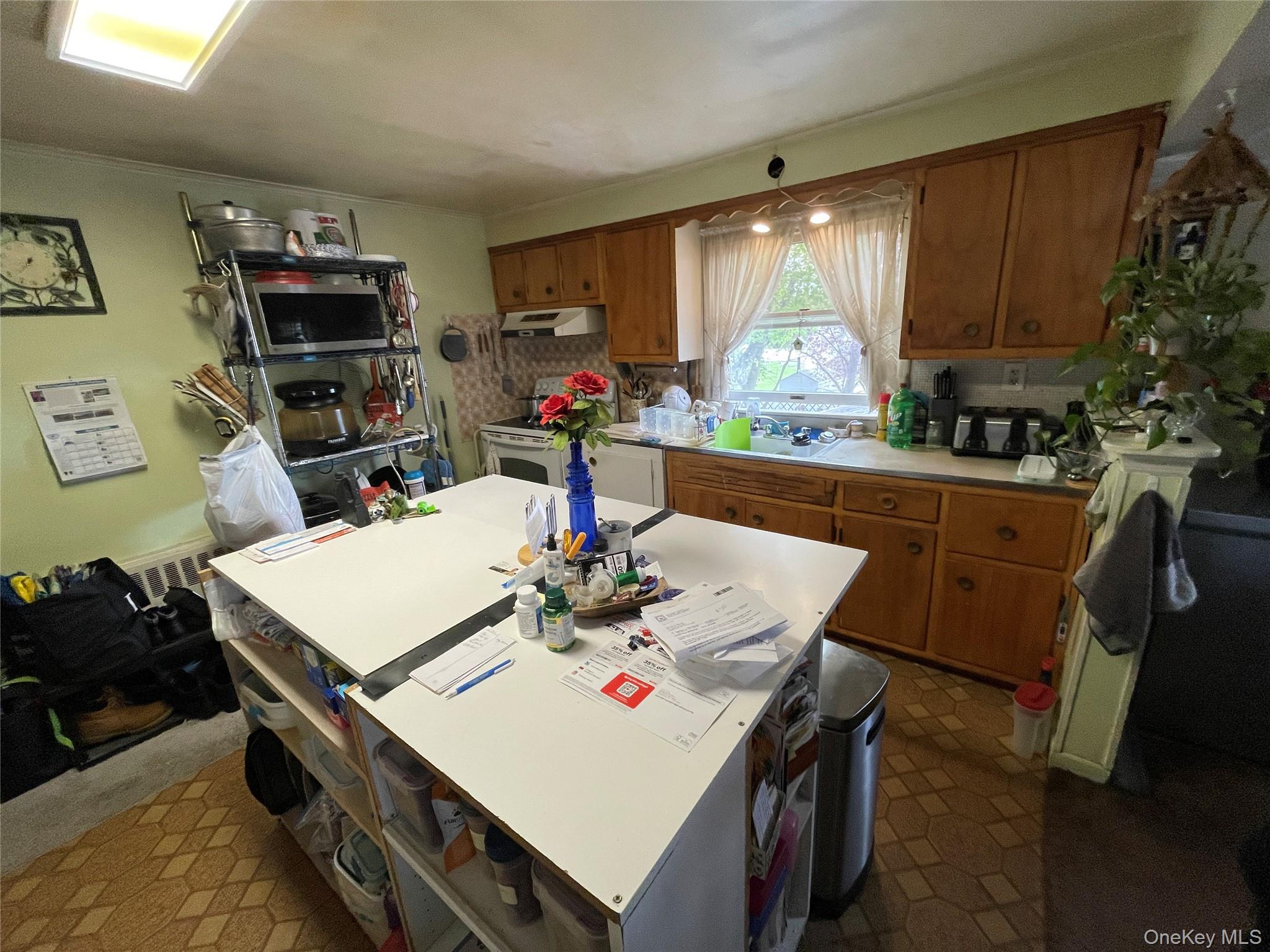 581 Grand Avenue Property Photo 20