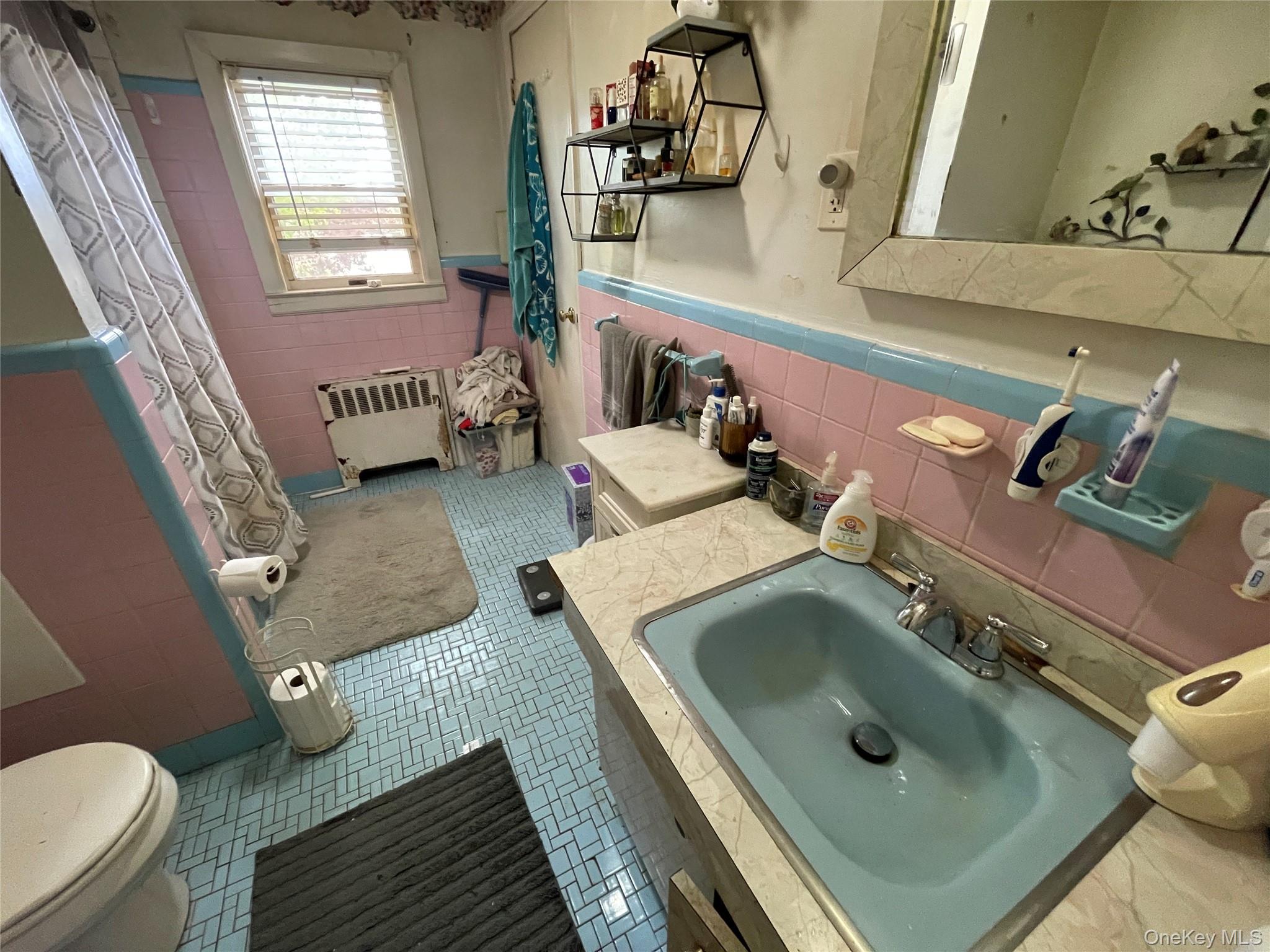 581 Grand Avenue Property Photo 27