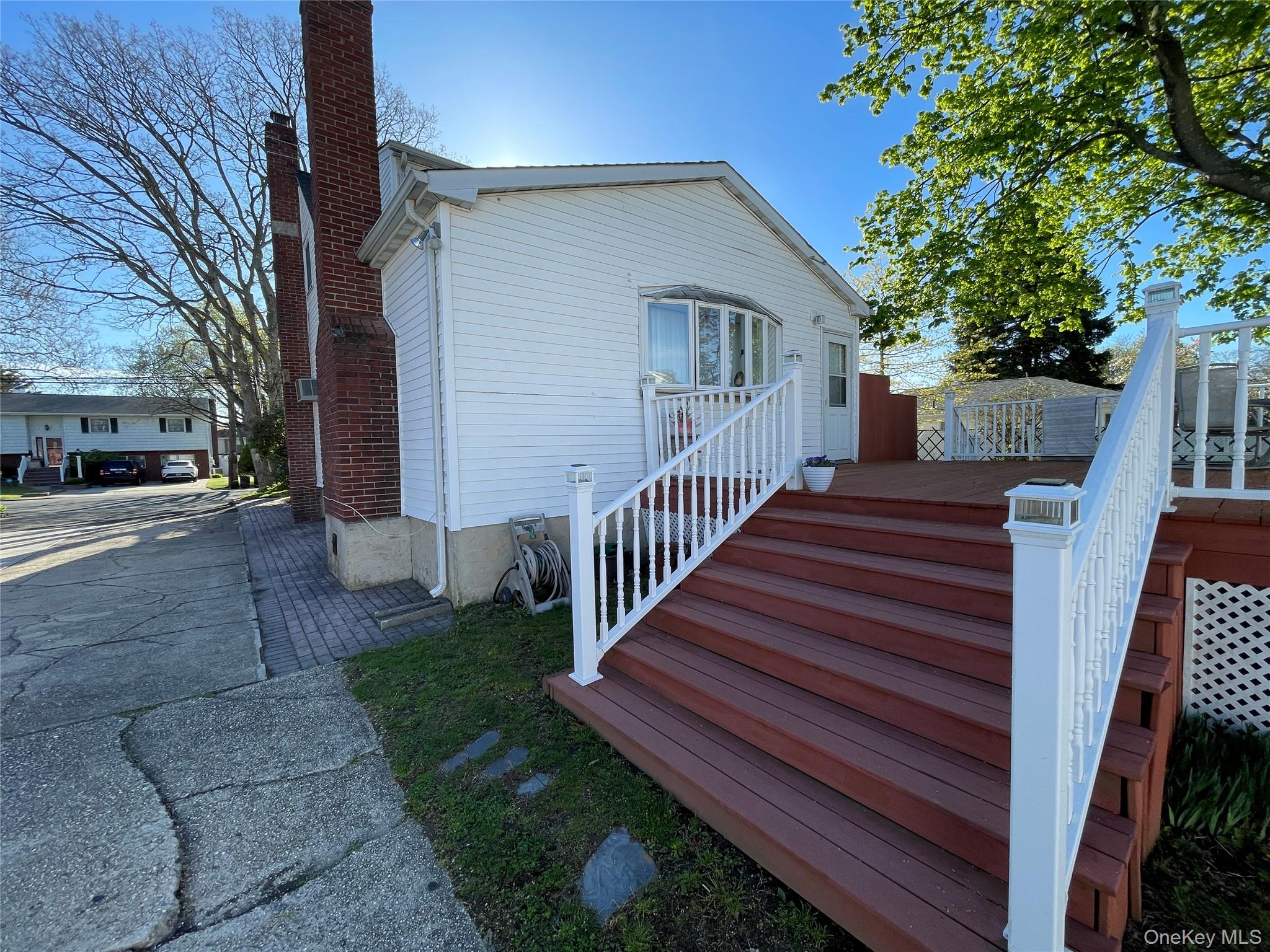 581 Grand Avenue Property Photo 34