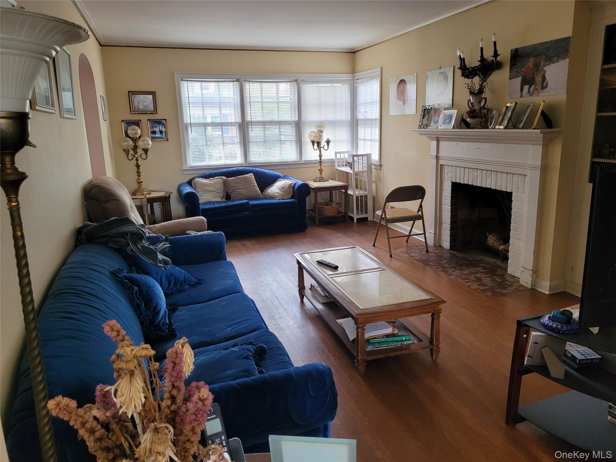 33 Nassau Boulevard Property Photo 17