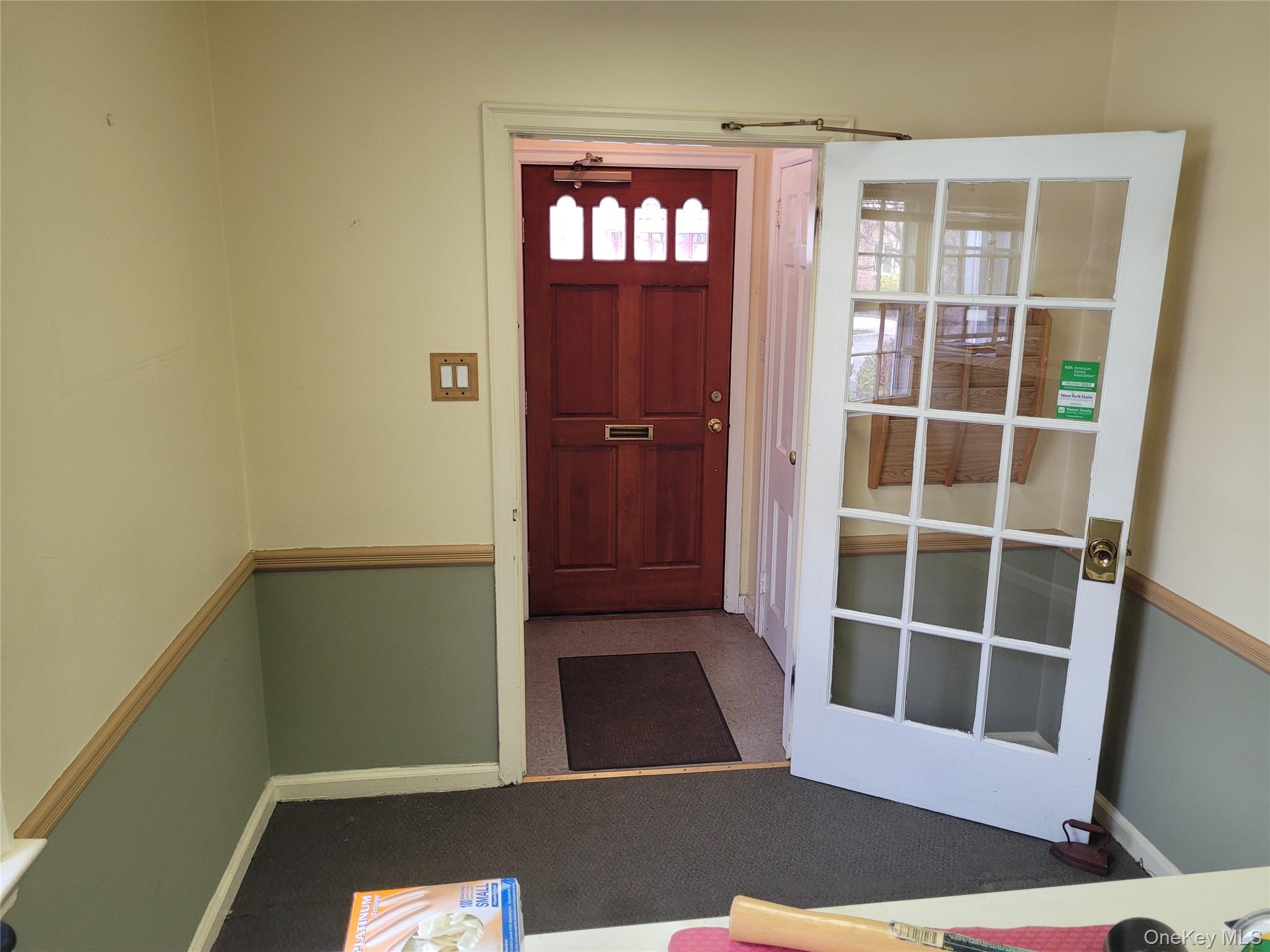 33 Nassau Boulevard Property Photo 37