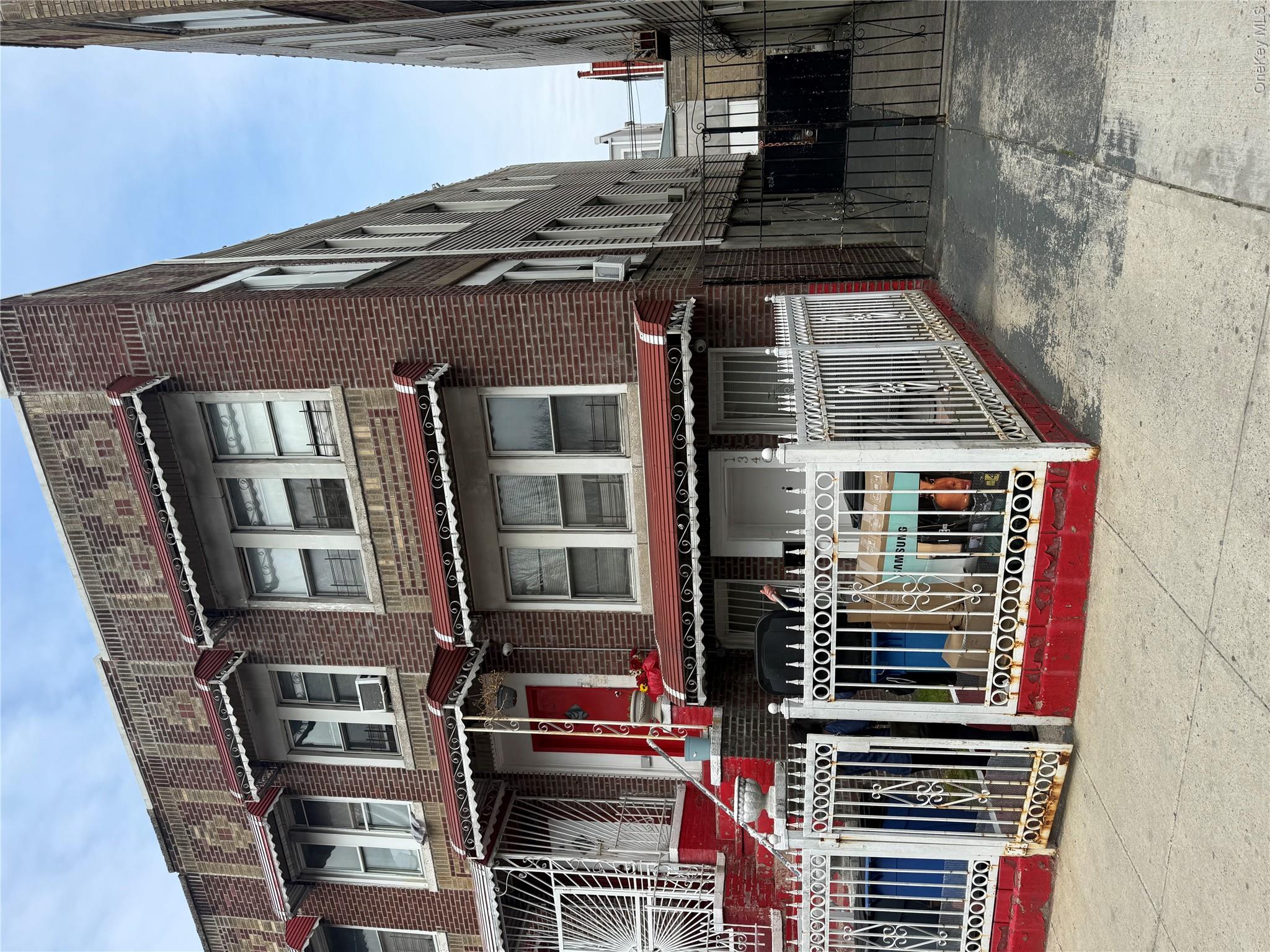 1346 Elder Avenue Property Photo 1