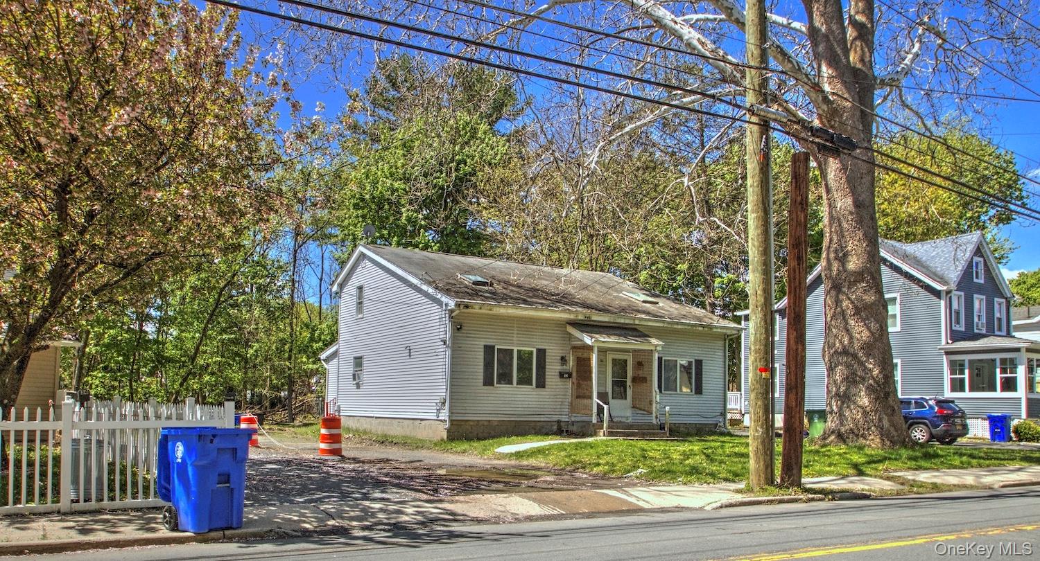 32 Genung Street Property Photo 1