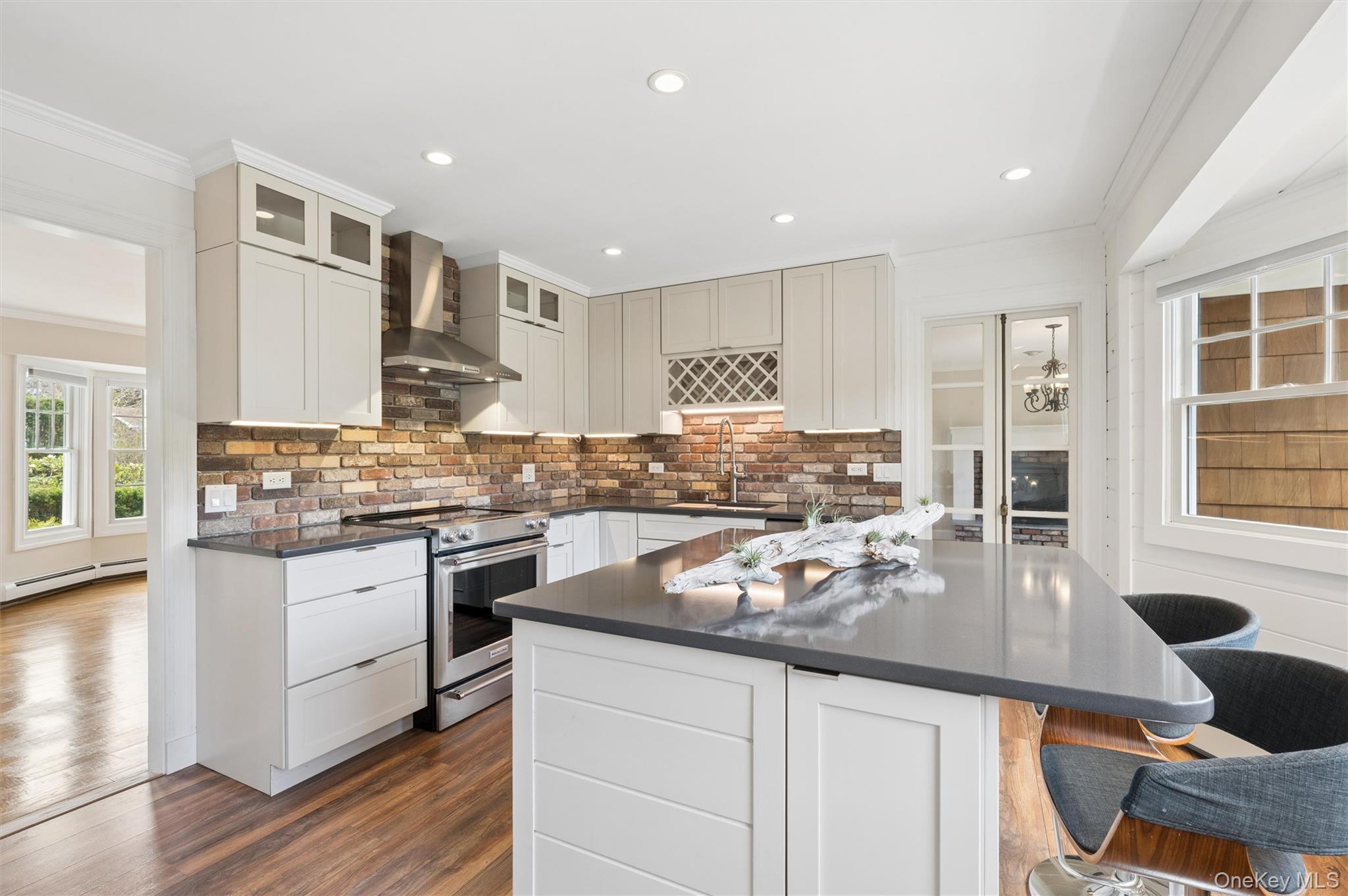 5 Maryland Boulevard Property Photo 6