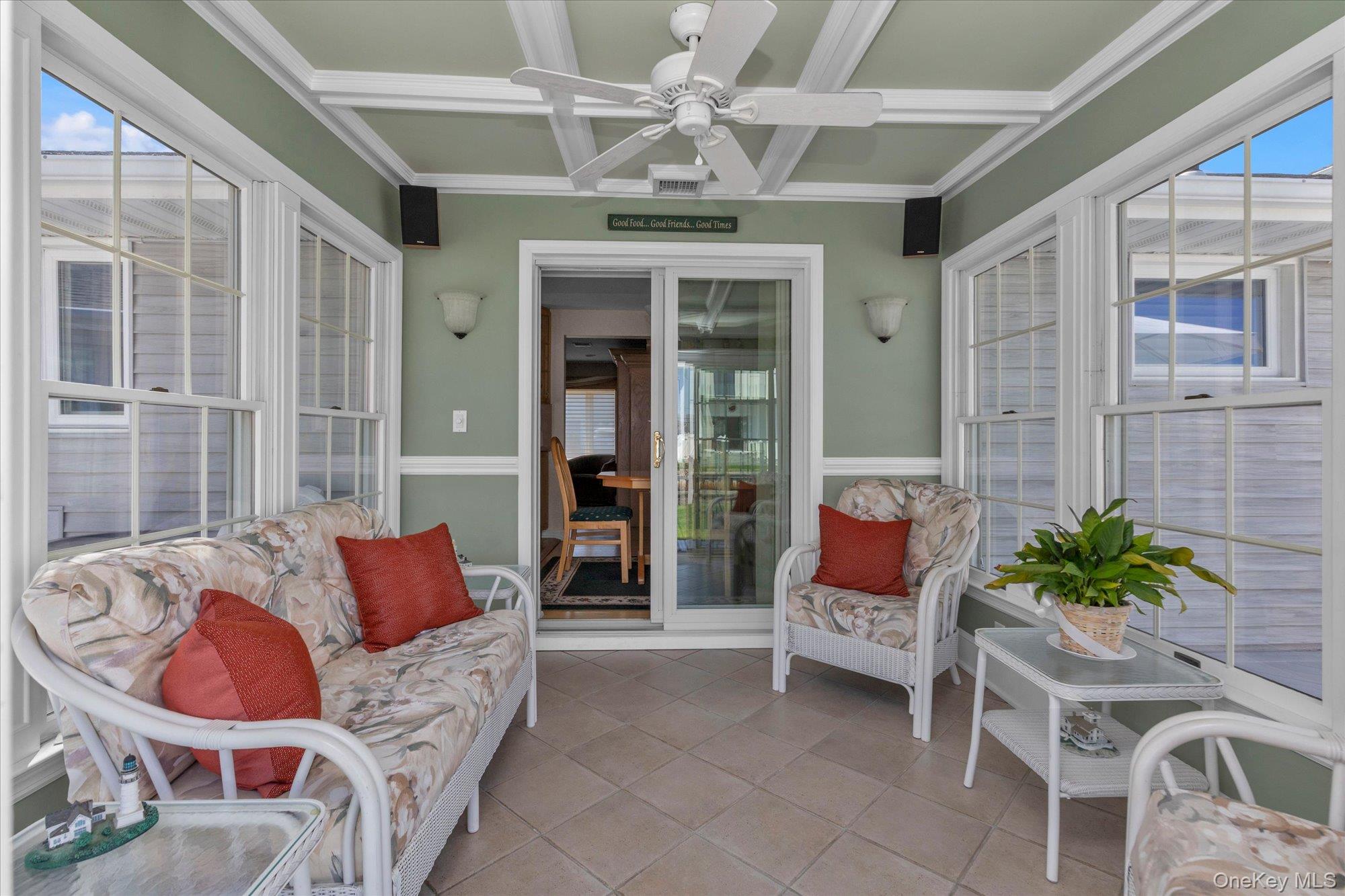 25 Bayview Avenue Property Photo 4